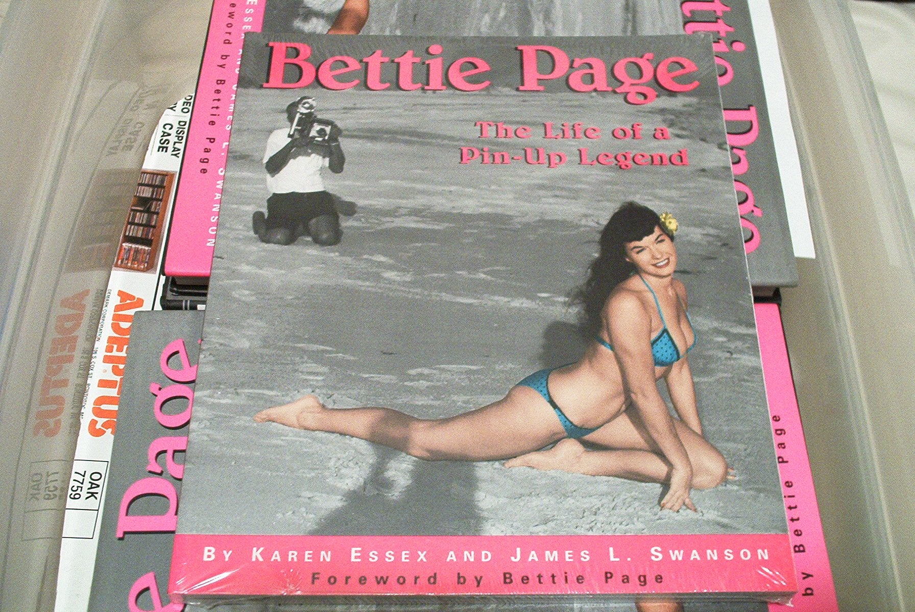 Bettie Page: The Life of a PinUp Legend,Used