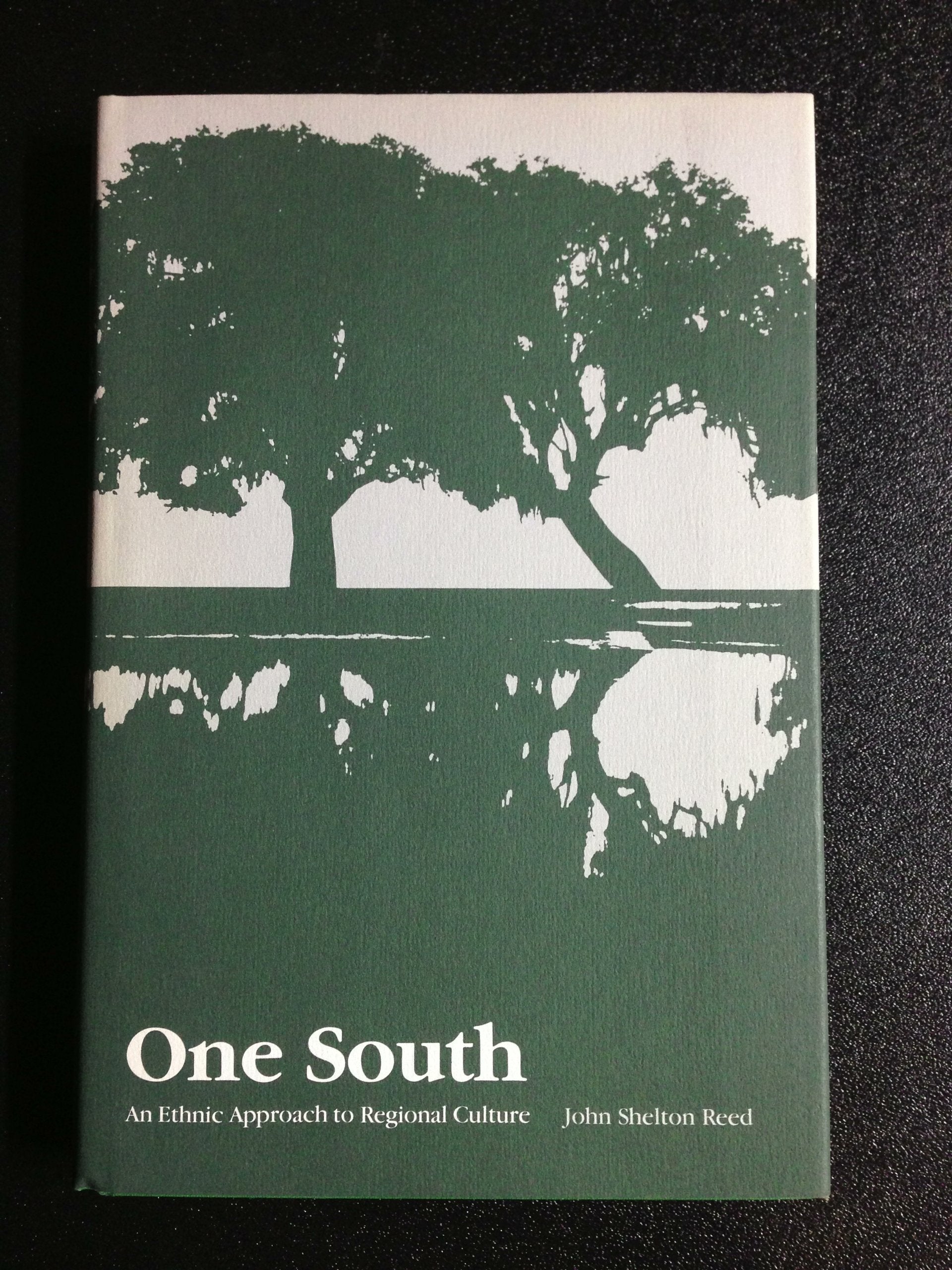 One South: An Ethnic Approach to Regional Culture,Used