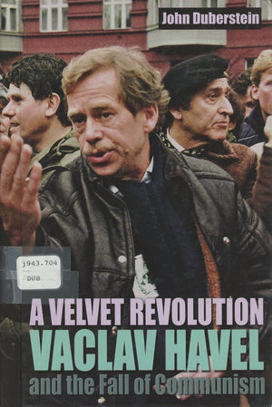 A Velvet Revolution: Vaclav Havel And the Fall of Communism (World Leaders),New