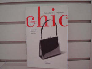 Muy Chic (Spanish Edition),Used