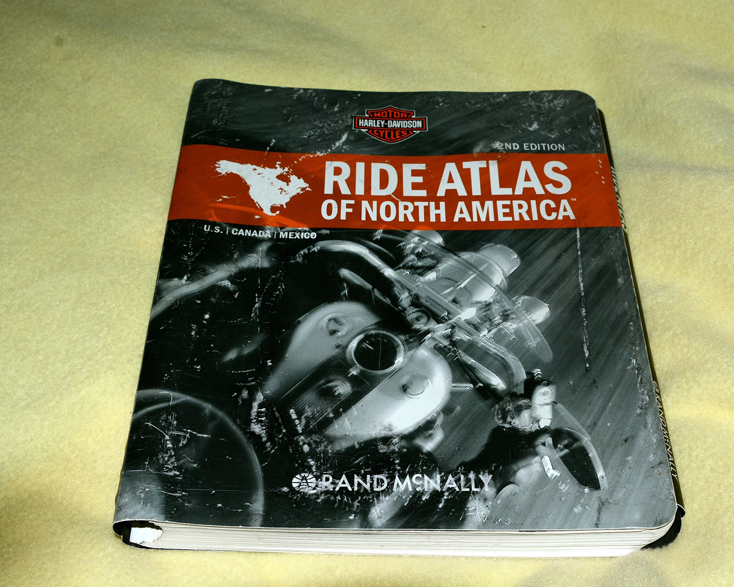 Rand McNally Ride Atlas of North America - U.S., Canada, Mexico Road Map Guide