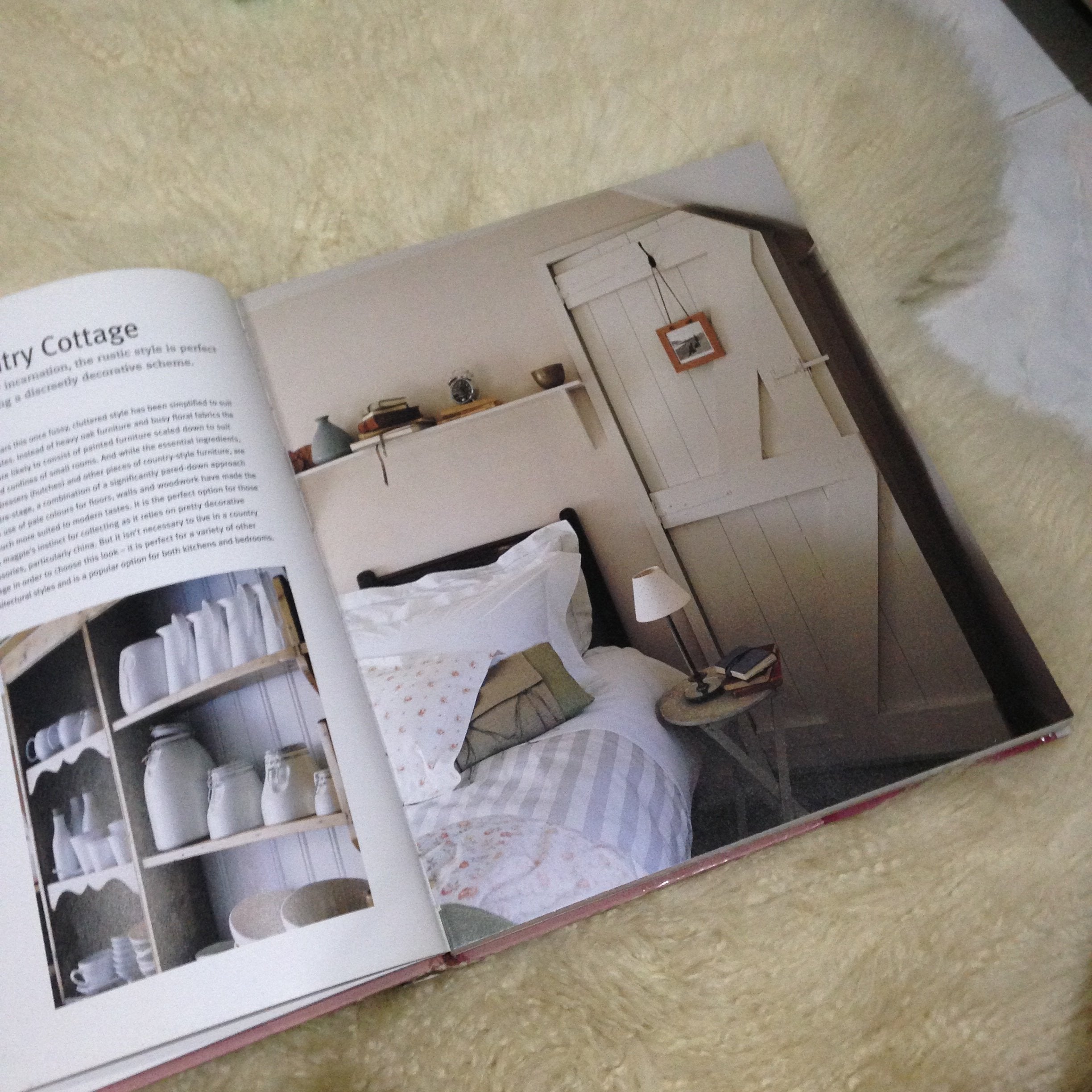 Homes & Gardens Decorating: Style Advice*Design Options*Practical KnowHow,Used