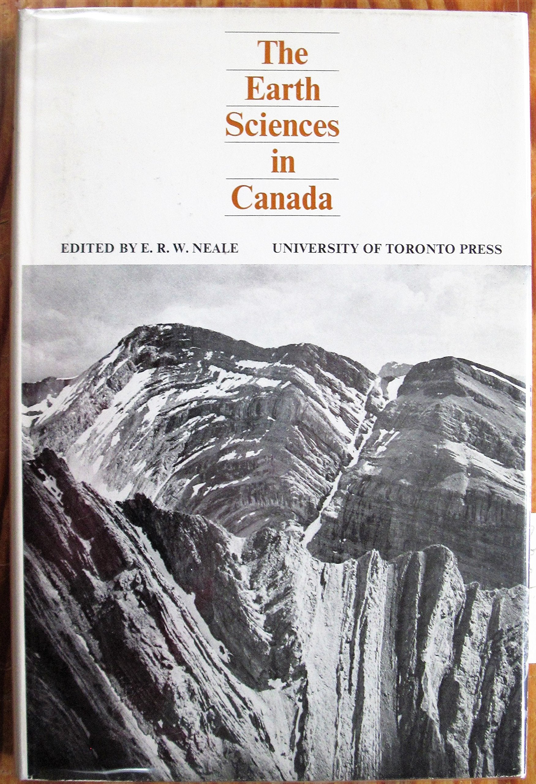 The Earth sciences in Canada;: A centennial appraisal and forecast, (Special publications),Used