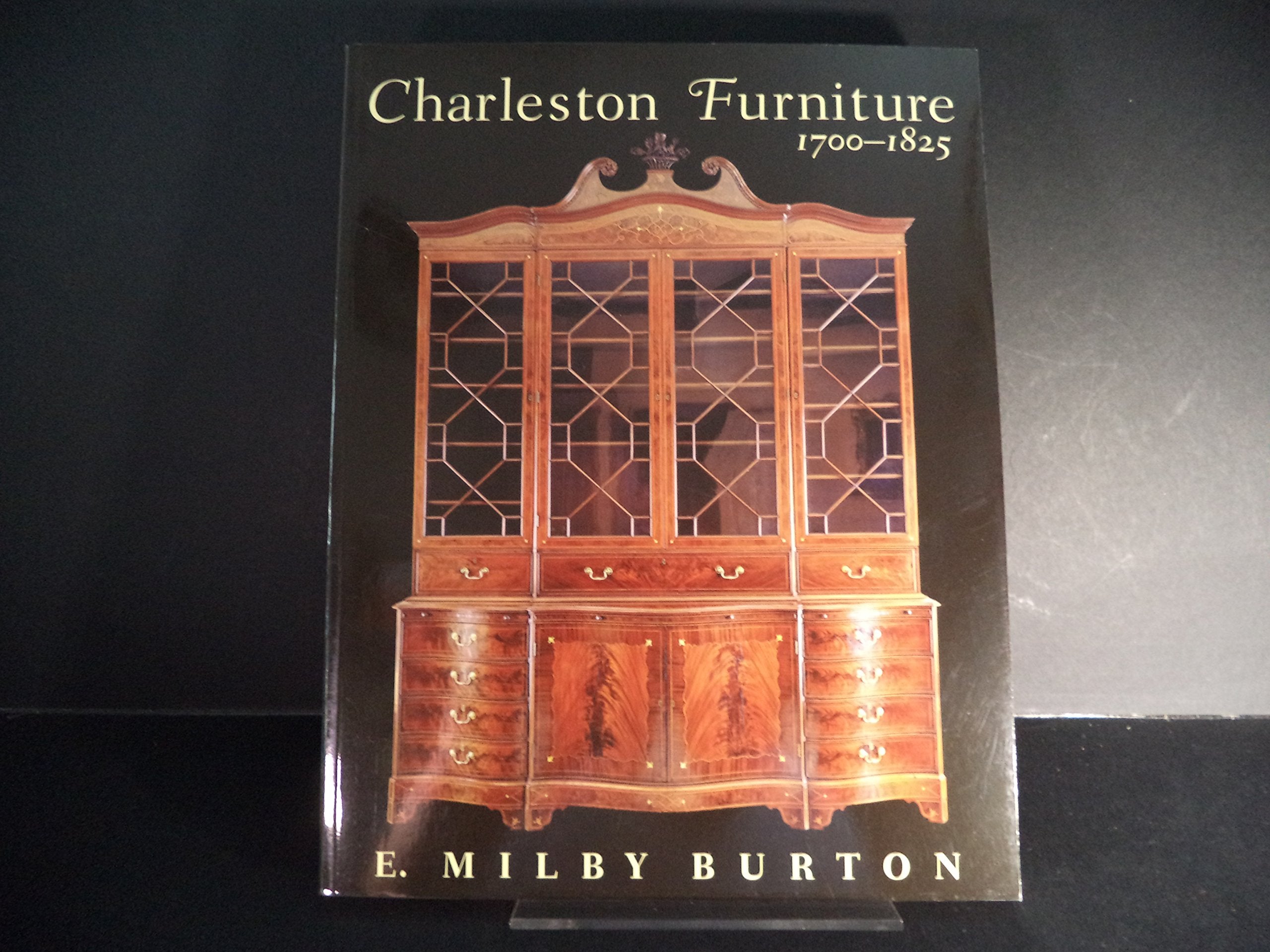 Charleston Furniture 17001825,Used