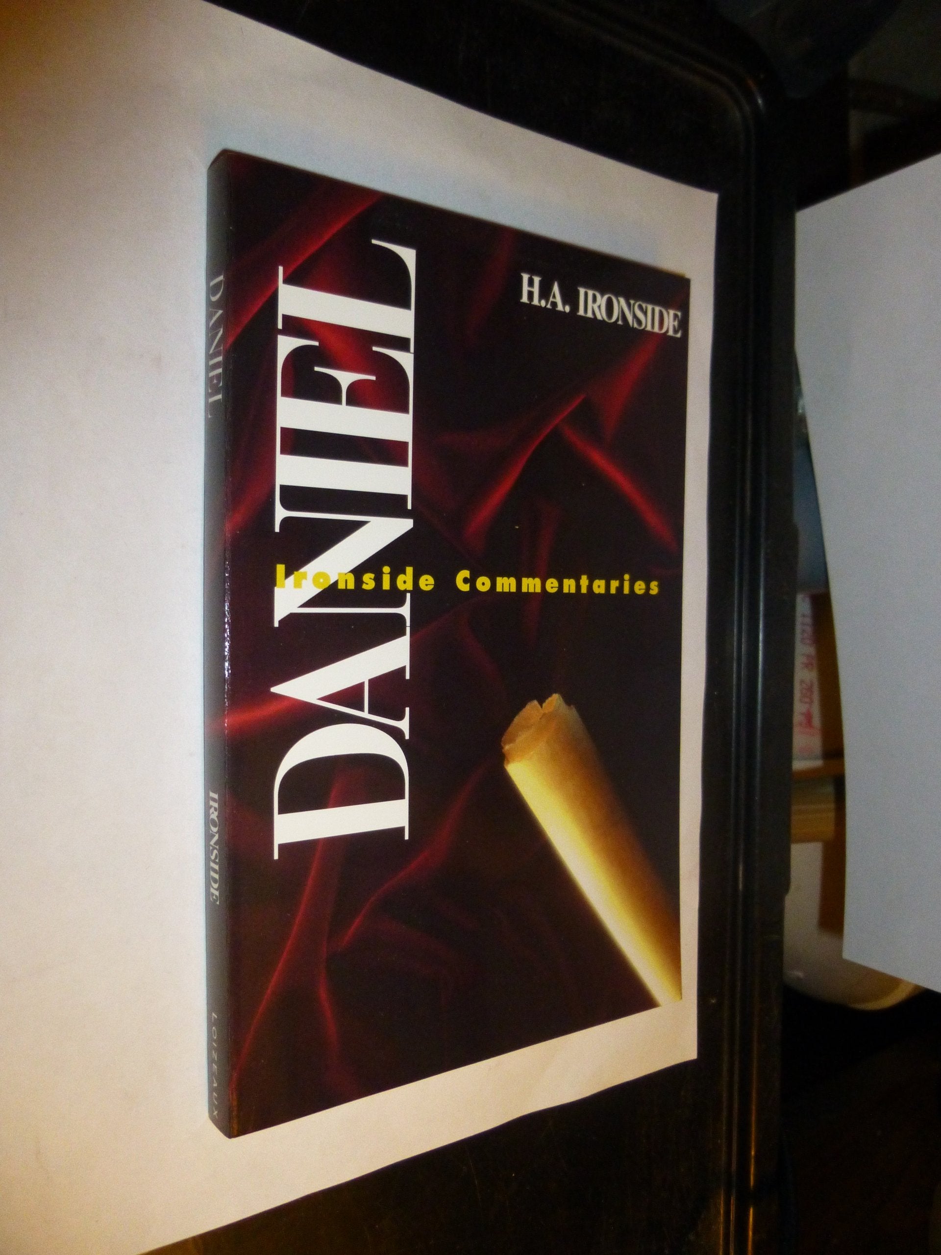 Daniel (The Ironside Commentaries),Used