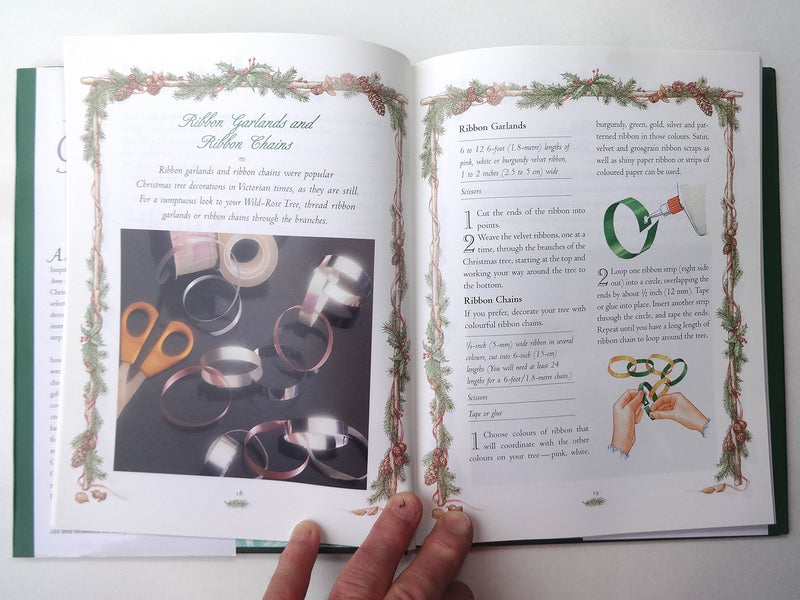 The Anne of Green Gables Christmas Treasury,Used