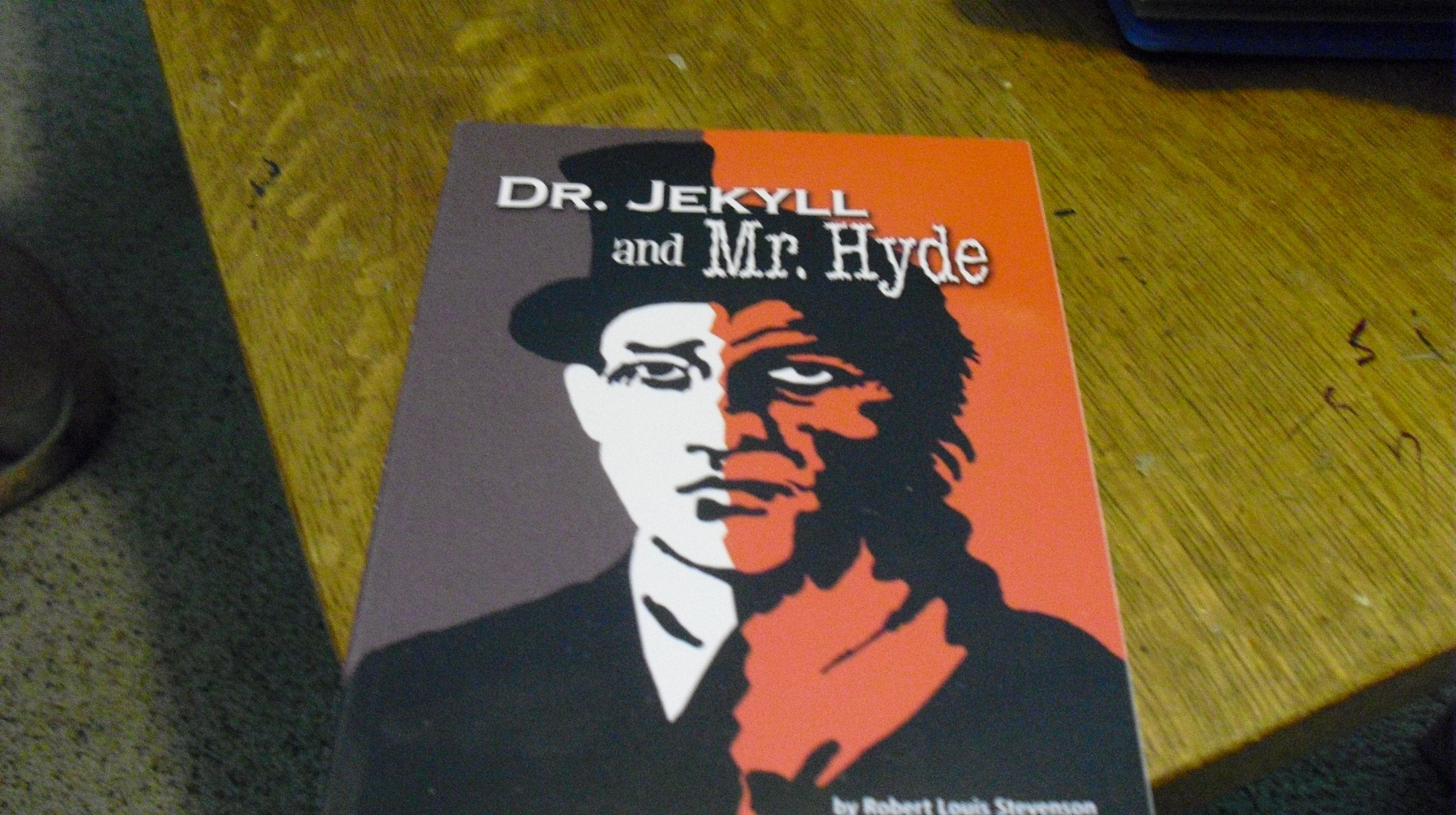 inZone Books: Dr. Jekyll and Mr. Hyde (Reader's Workshop),Used