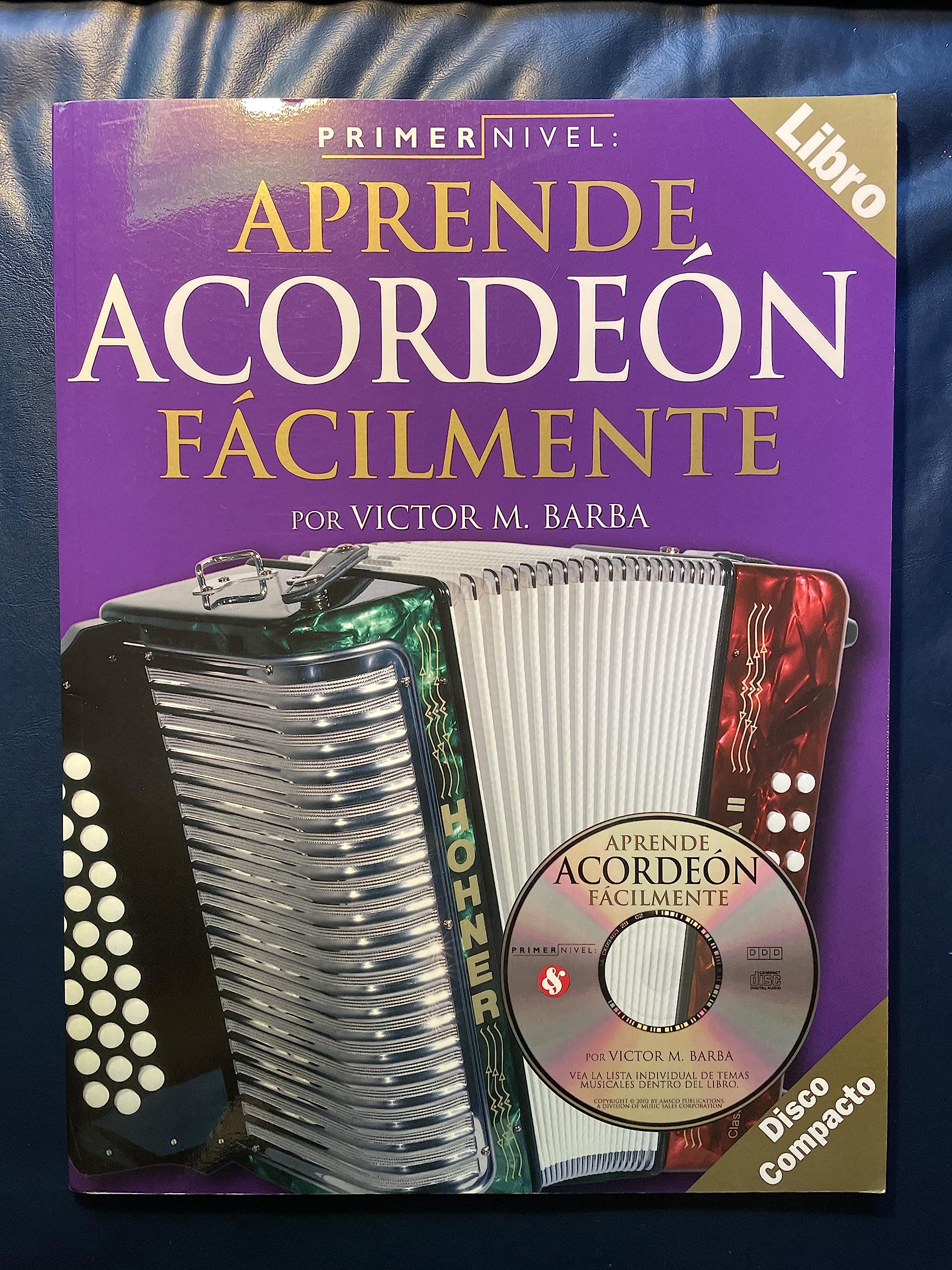 Primer Nivel: Aprende Acordeon Facilmente Book/Online Media,Used