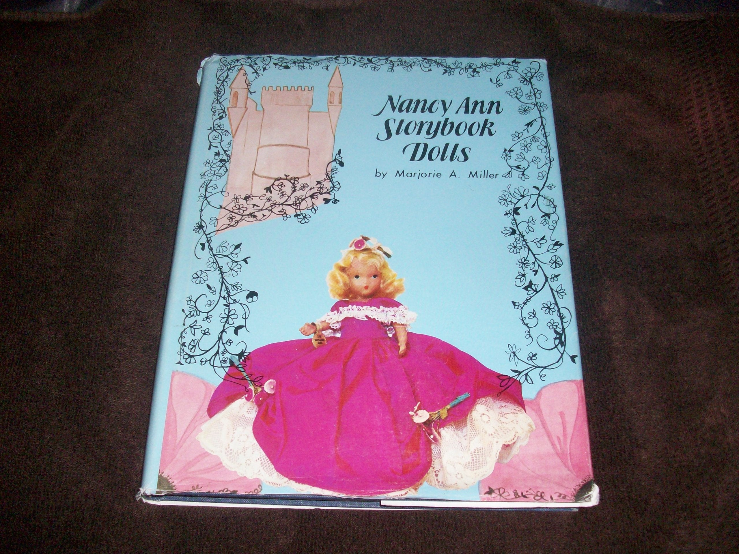 Nancy Ann Storybook Dolls,New