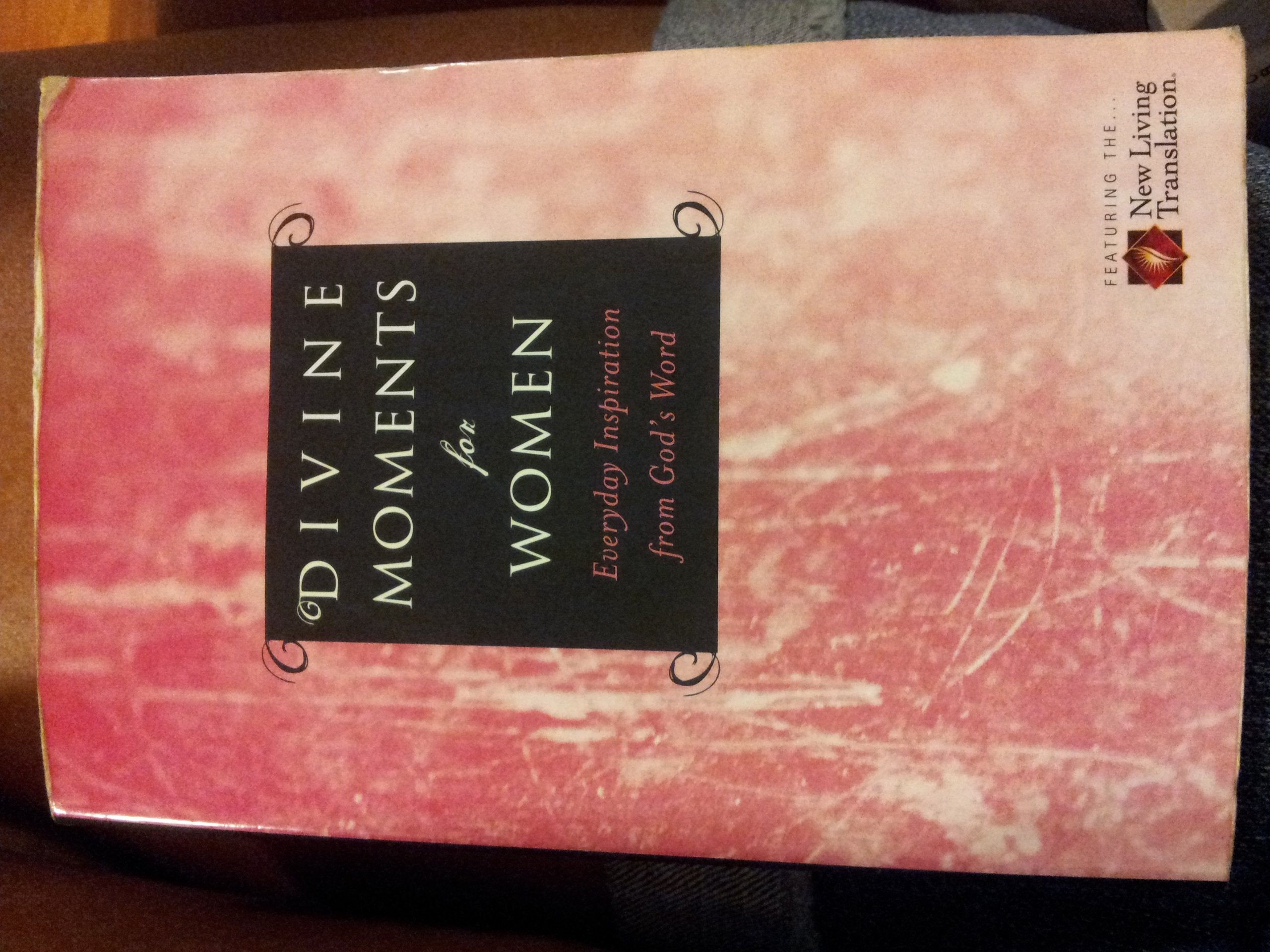 Divine Moments for Women: Everyday Inspiration from God's Word,Used