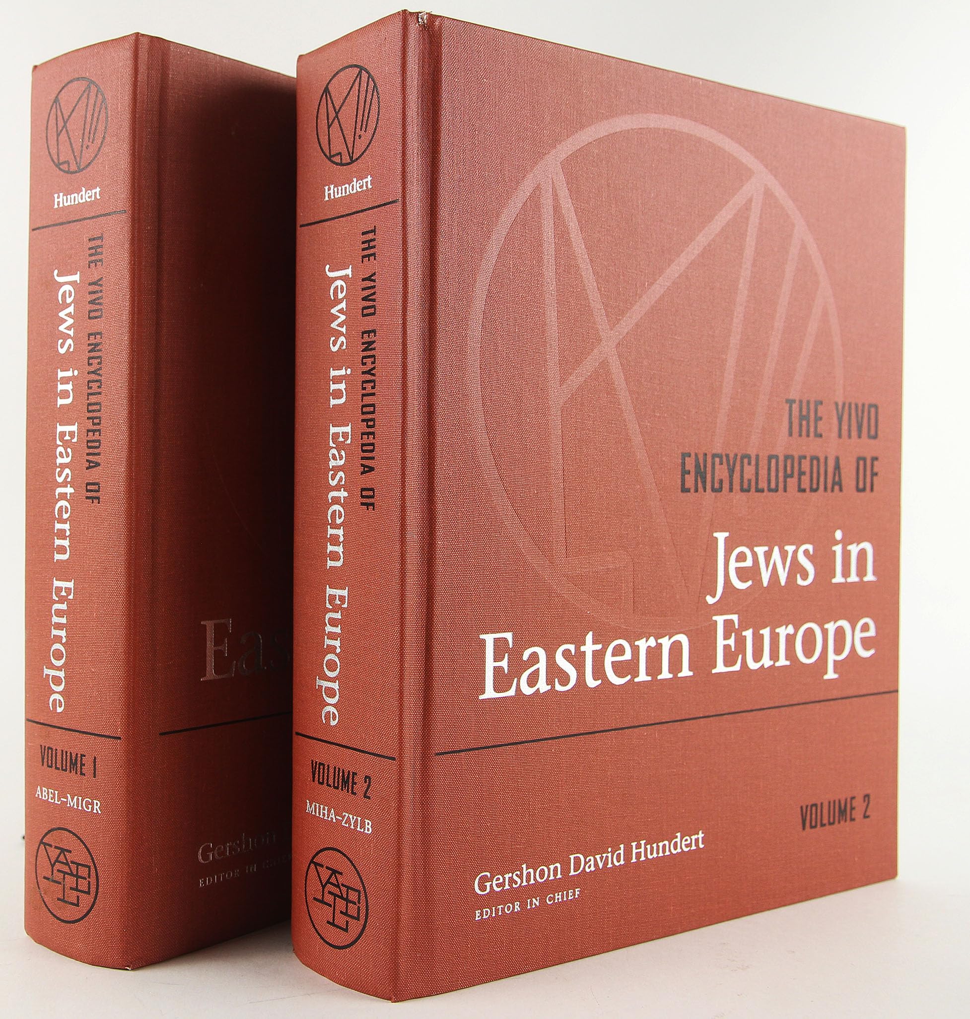 The YIVO Encyclopedia of Jews in Eastern Europe: 2 Volumes,Used