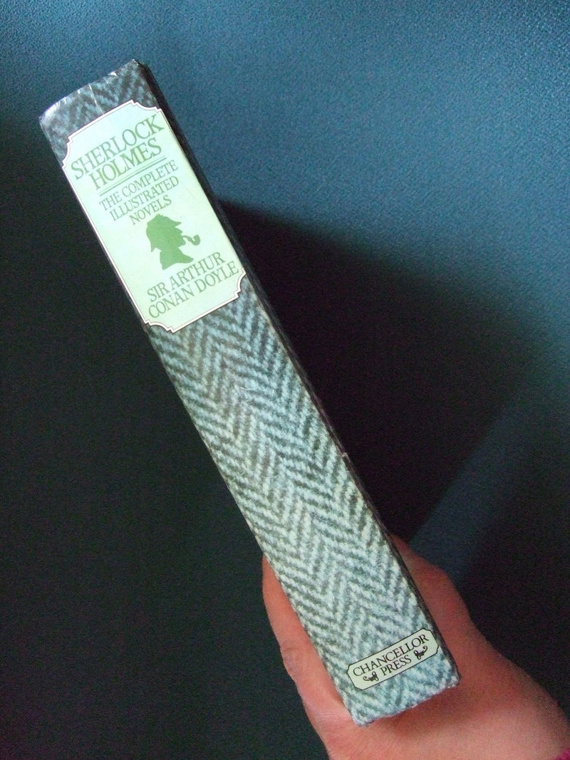 Complete Illustrated Novels (Sherlock Holmes),Used