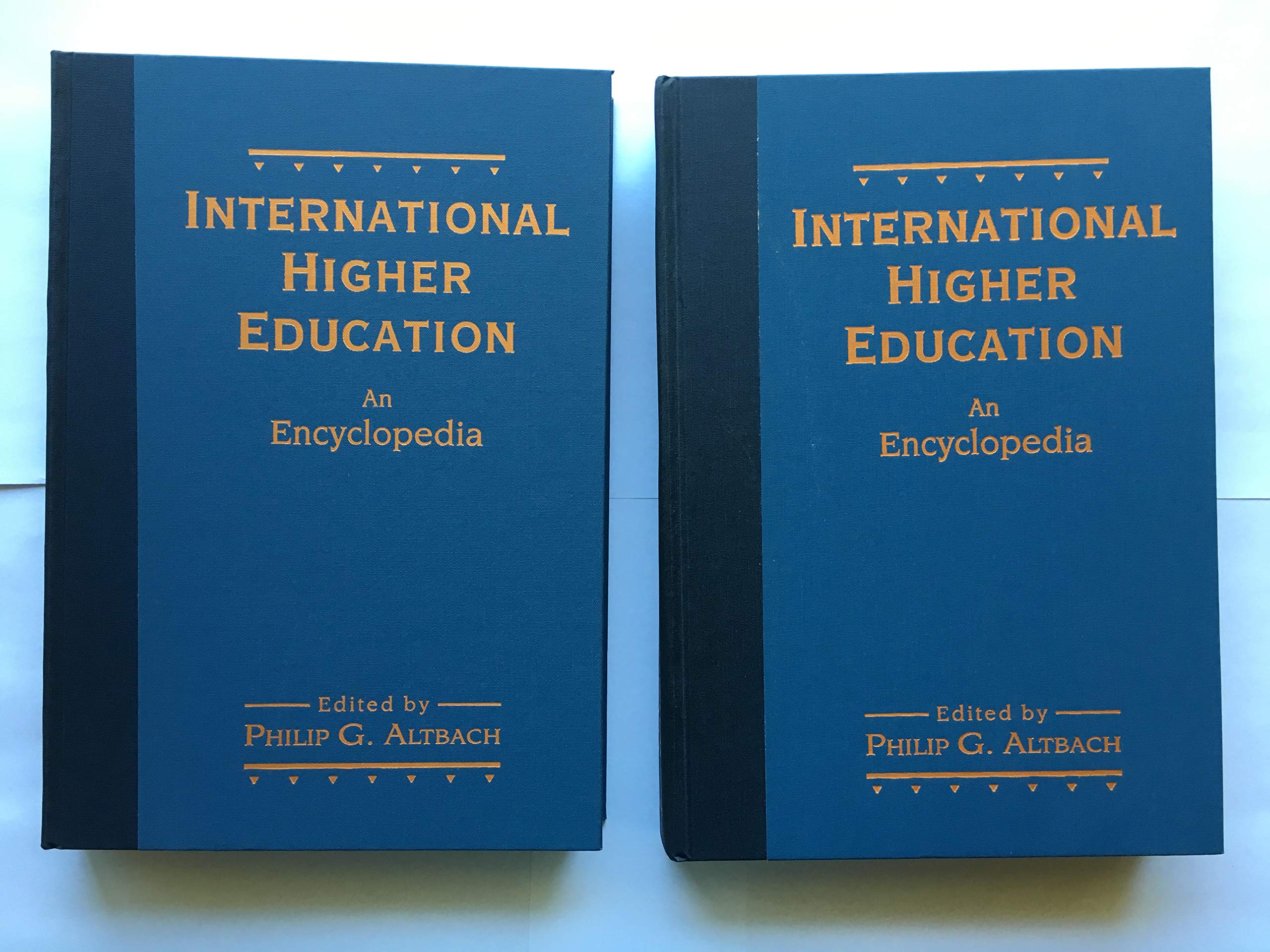 International Higher Education (Garland Reference Library of Social Science),Used