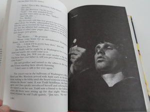 No One Here Gets Out Alive: The Celebrated Biography Of Jim Morrison,New