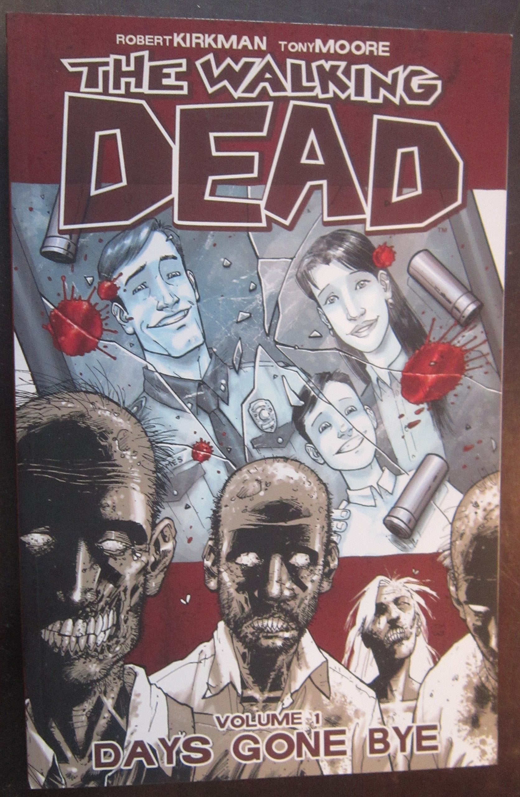 The Walking Dead, Vol. 1: Days Gone Bye,Used