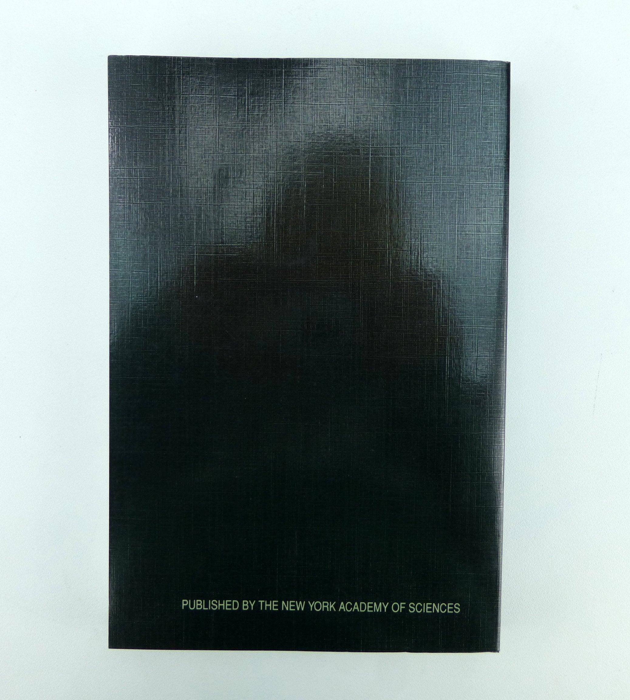 Pharmacological Intervention in Aging and AgeAssociated Disorders: Proceedings of the Sixth Congress of the International Assoc,Used