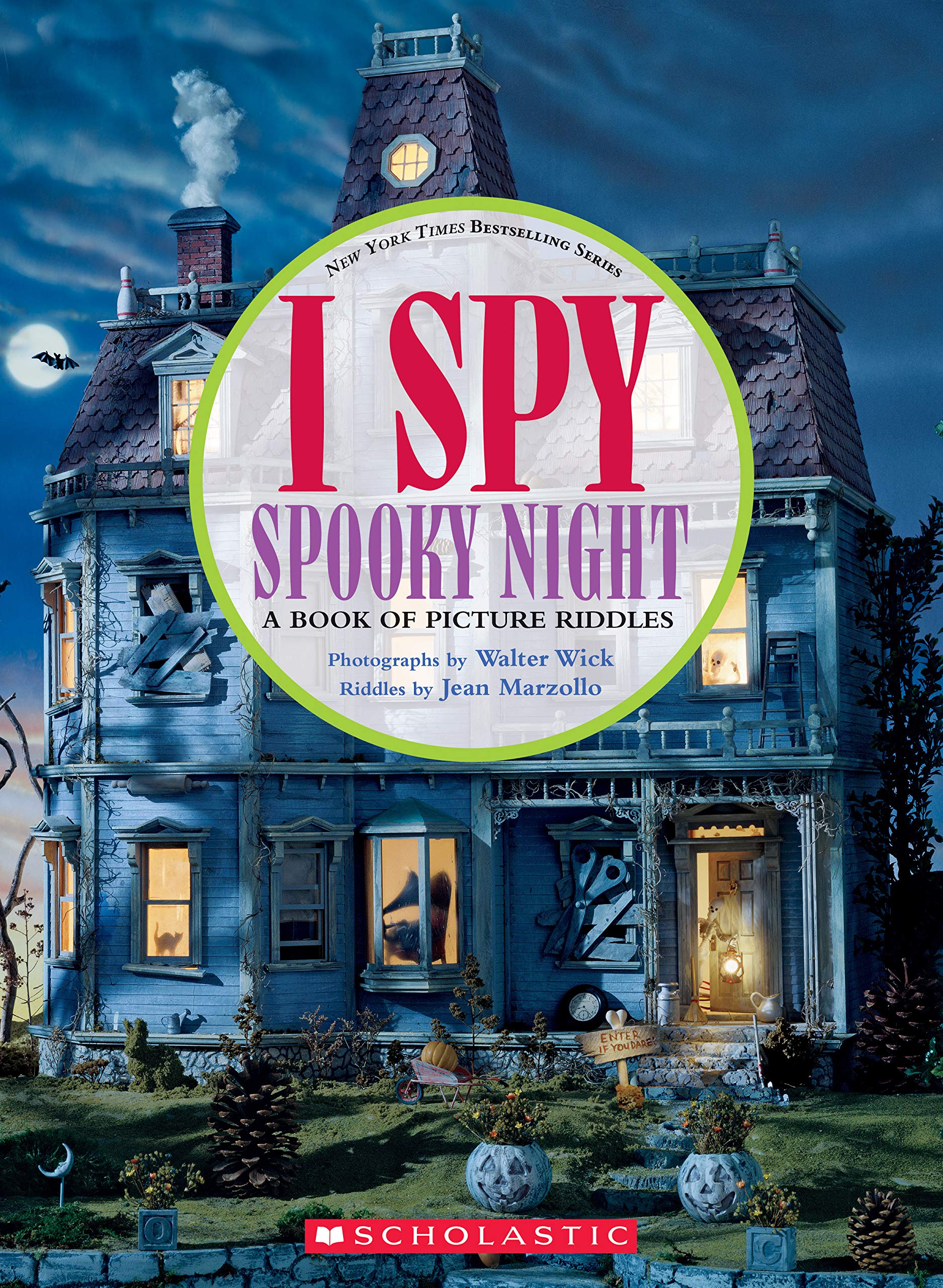 I Spy Spooky Night: A Book of Picture Riddles,Used