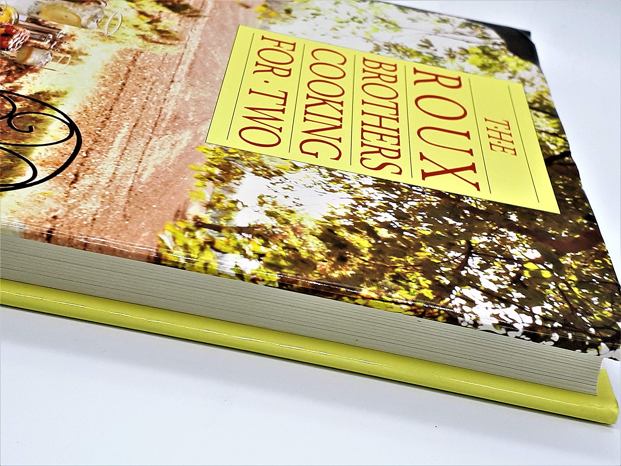 The Book Of Beads: A Practical And Inspirational Guide To Beads And Jewelry Making,Used