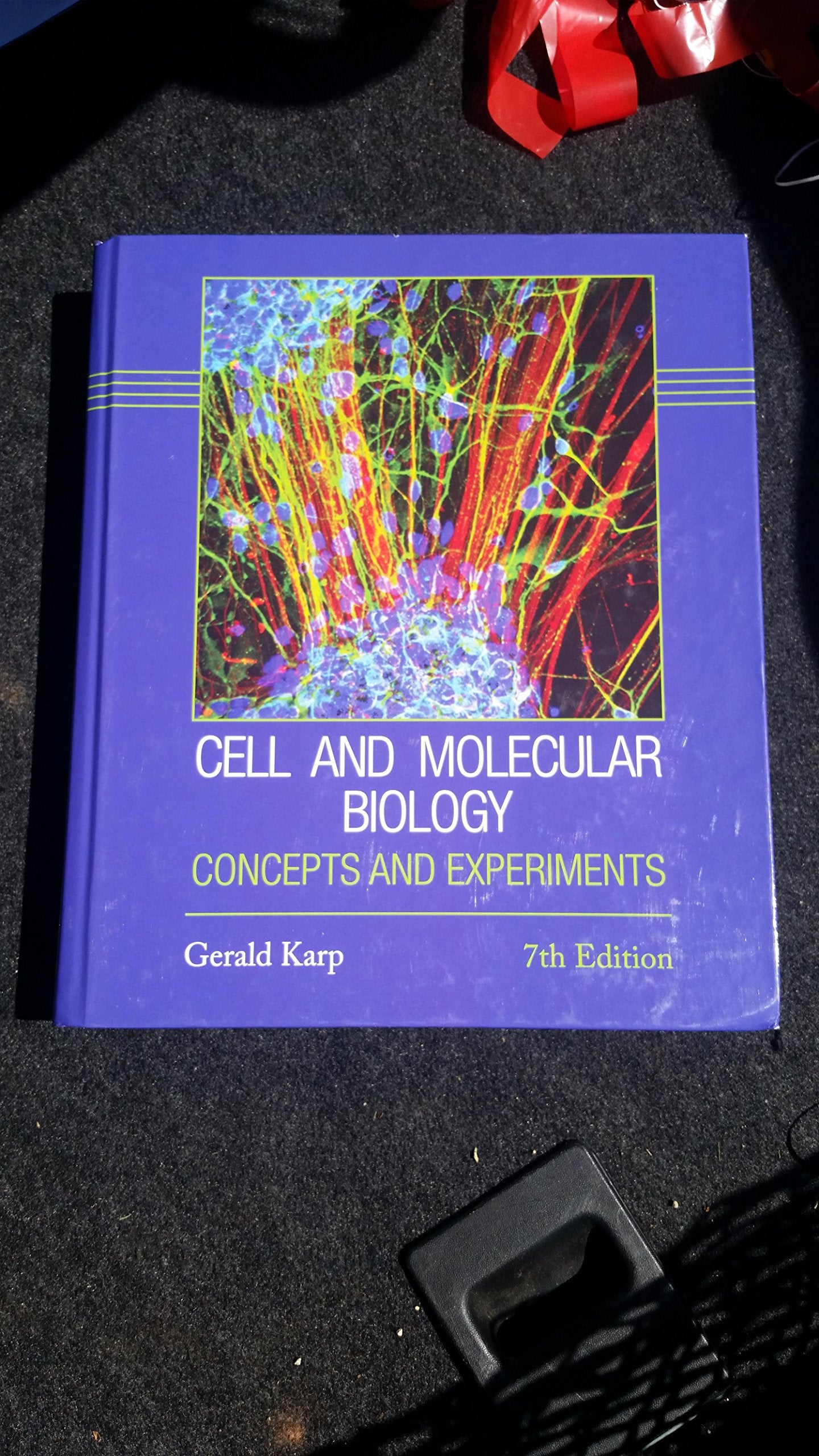 Cell and Molecular Biology: Concepts and Experiments,Used