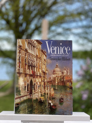 Venice: The Biography of a City,New