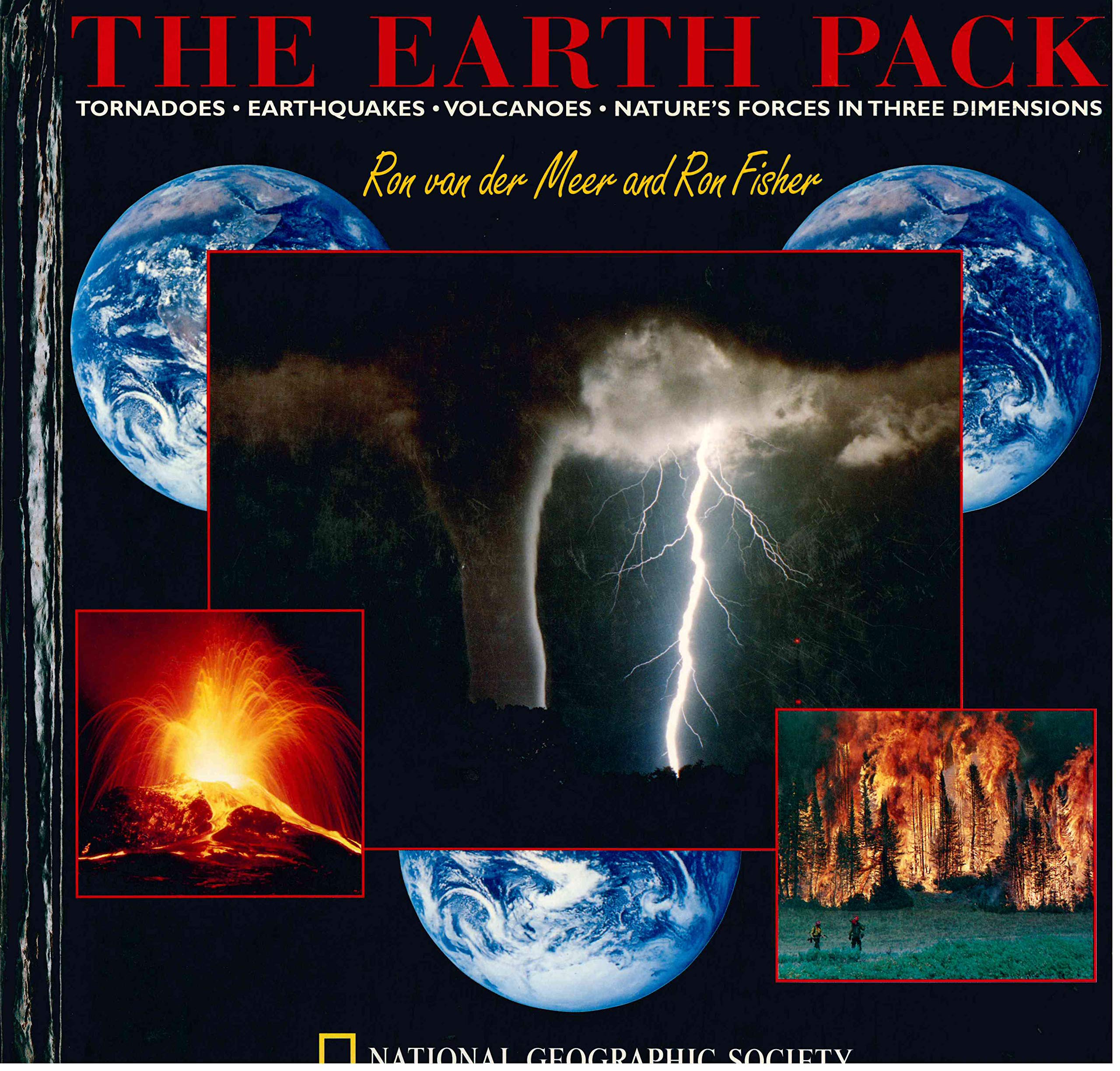 The Earth Pack: A ThreeDimensional Action Book,New