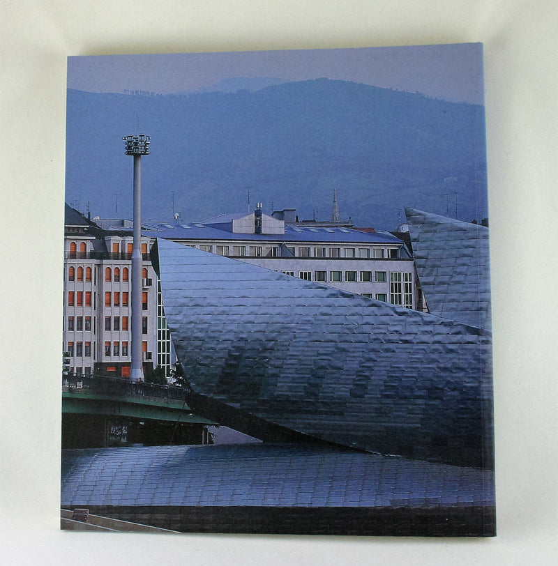 Frank O. Gehry: Guggenheim Museum Bilbao,Used