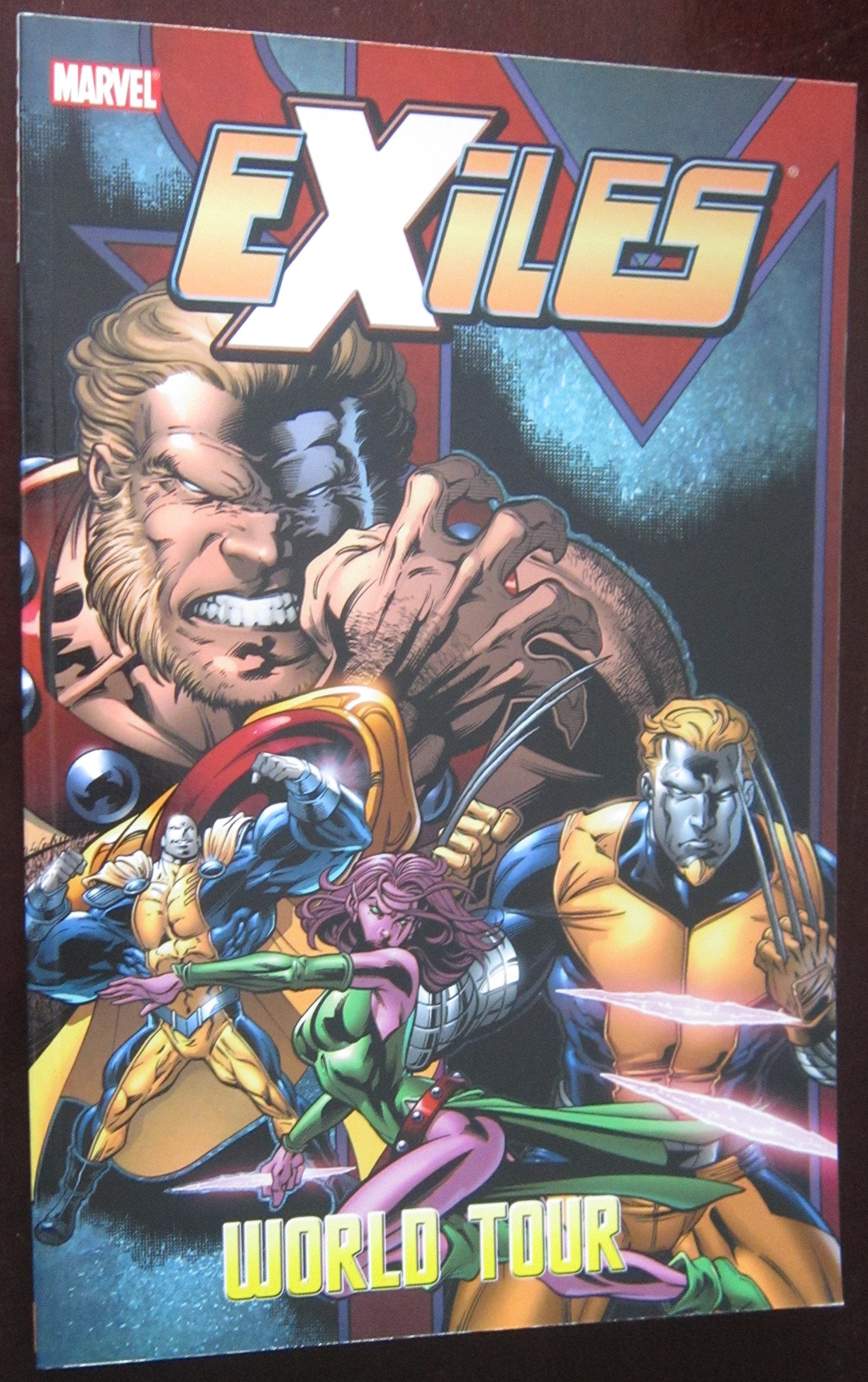Exiles Vol. 12: World Tour, Book 1 (XMen),Used