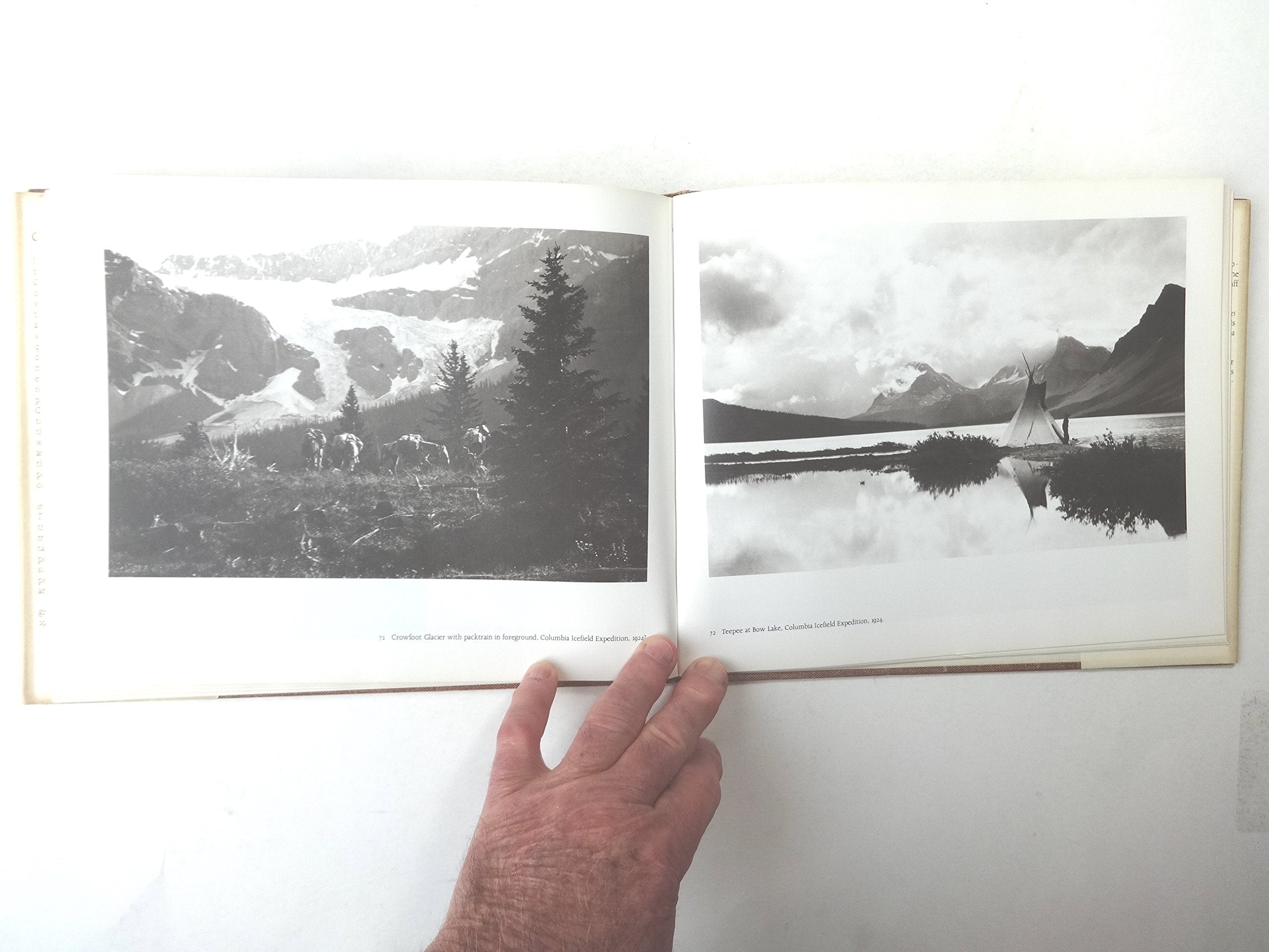 Great Days in the Rockies: The Photographs of Byron Harmon, 19061934. Ed by Carole Harmon. With a Biography by Bart Robinson an,Used