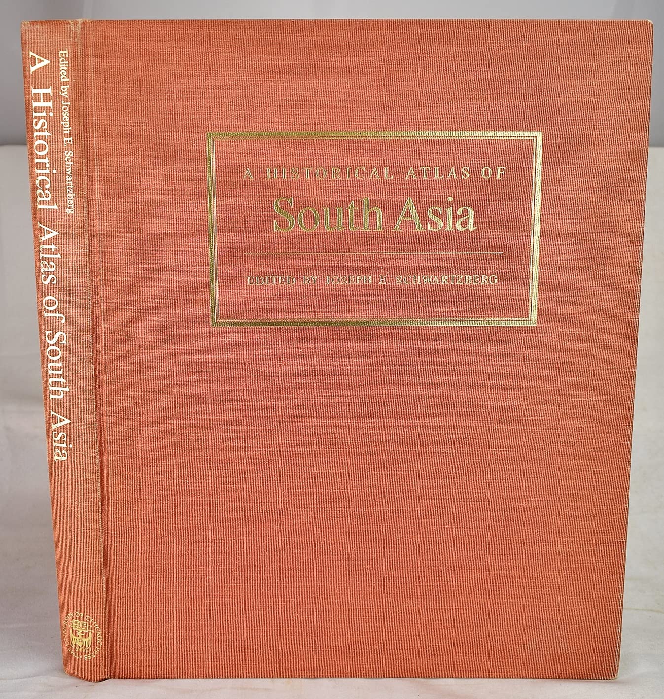 A Historical Atlas of South Asia (The Association for Asian Studies Reference Series, No. 2),Used