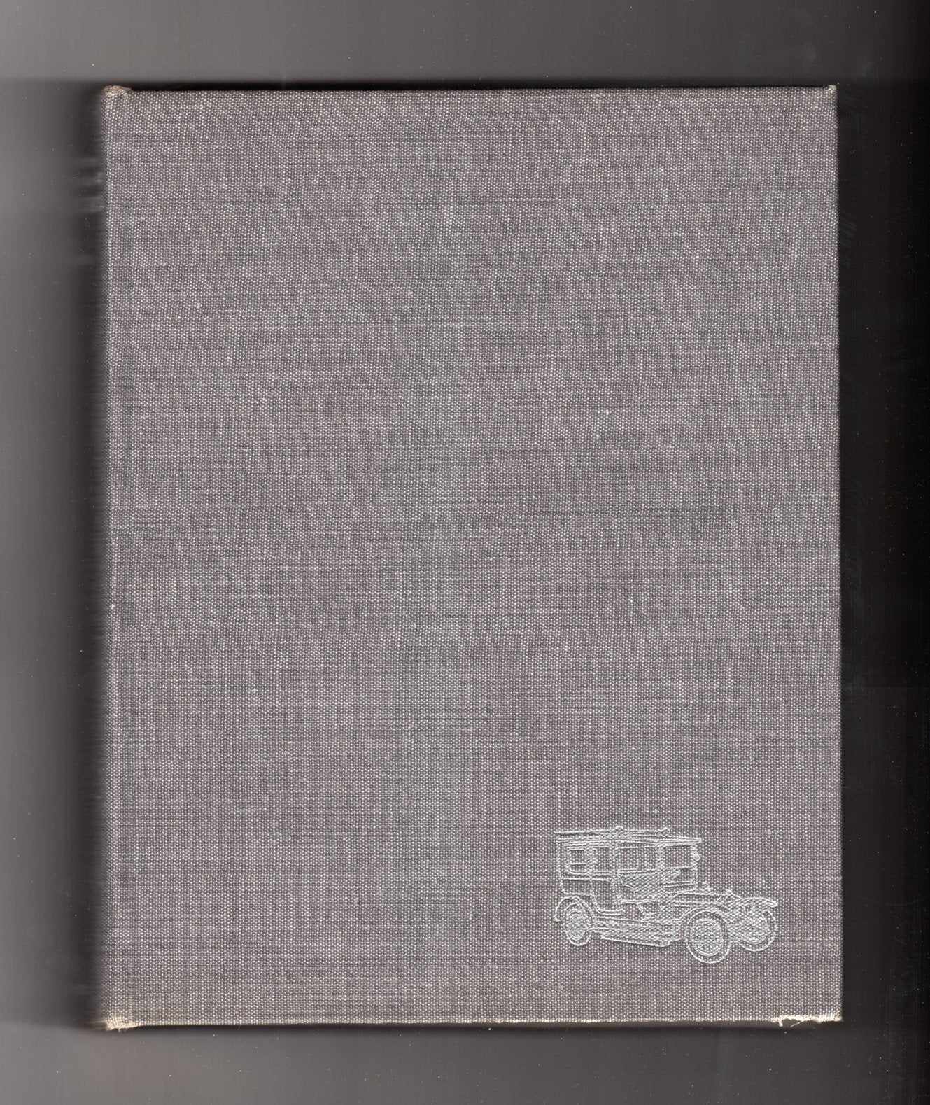 The Complete Encyclopedia of Motorcars: 1885 to the Present,New