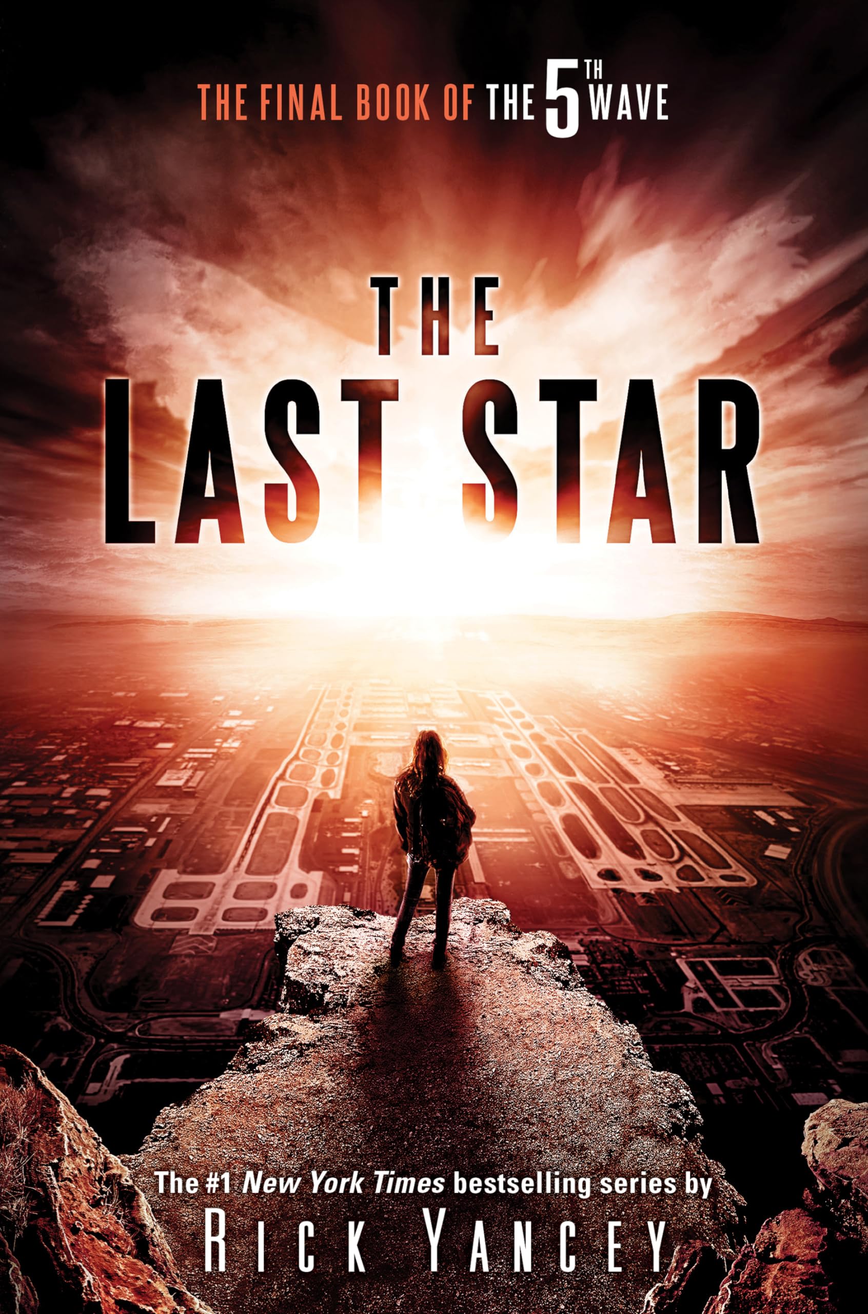 The Last Star (Thorndike Literacy Bridge Ya),Used