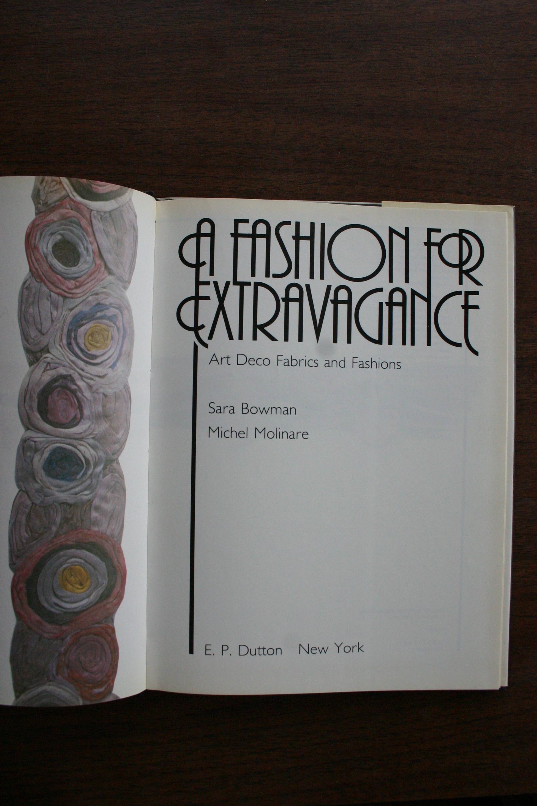 A Fashion for Extravagance,New
