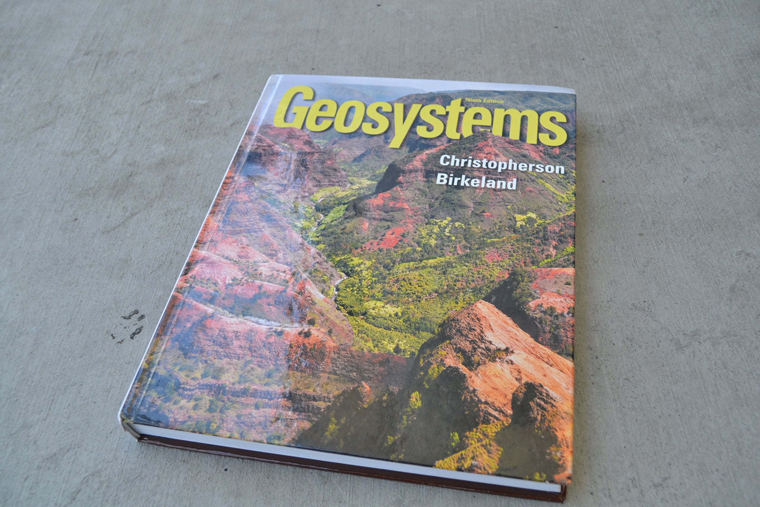 Geosystems: An Introduction To Physical Geography (9Th Edition),Used