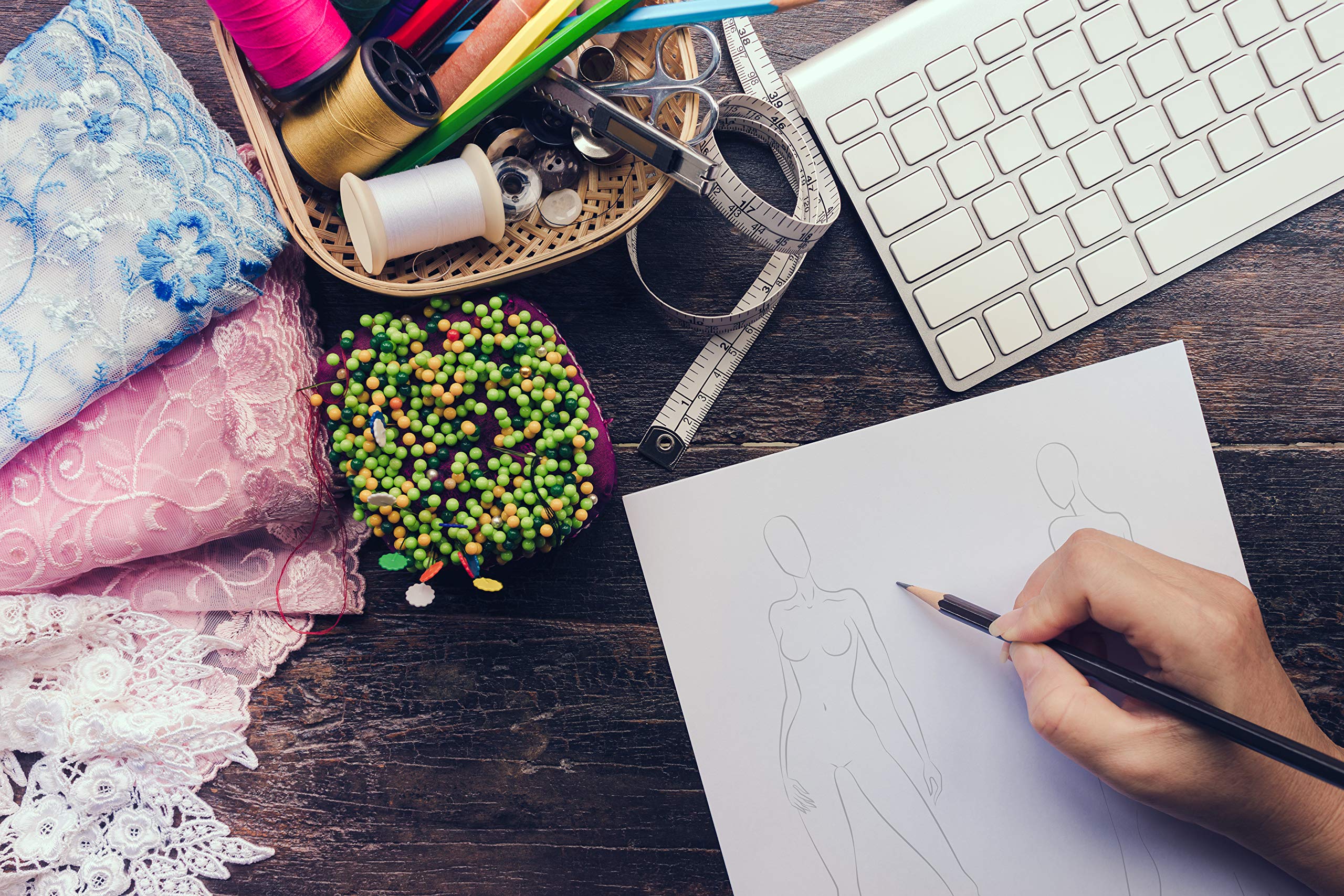 Fashion Sketchbook with Figure Template: Easily Sketch your Fashion Design with Large Figure Template,New