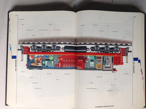 The Macmillan Visual Dictionary: 3,500 Color Illustrations, 25,000 Terms, 600 Subjects,New