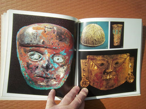 Gold for the gods: A catalogue to an exhibition of preInca and Inca gold and artifacts from Peru,Used