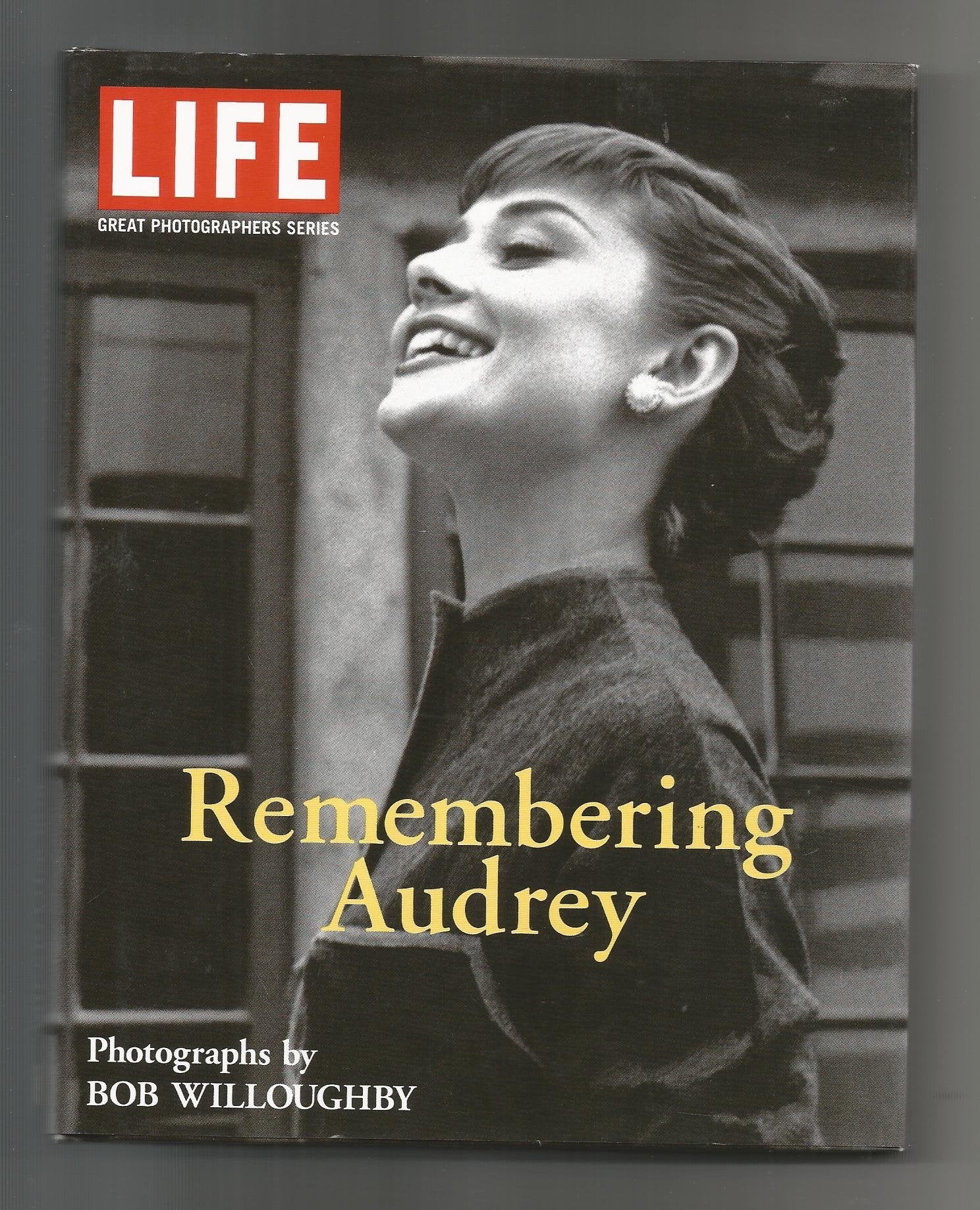 Life: Remembering Audrey (Great Photographers Series),New