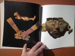 Gold for the gods: A catalogue to an exhibition of preInca and Inca gold and artifacts from Peru,Used