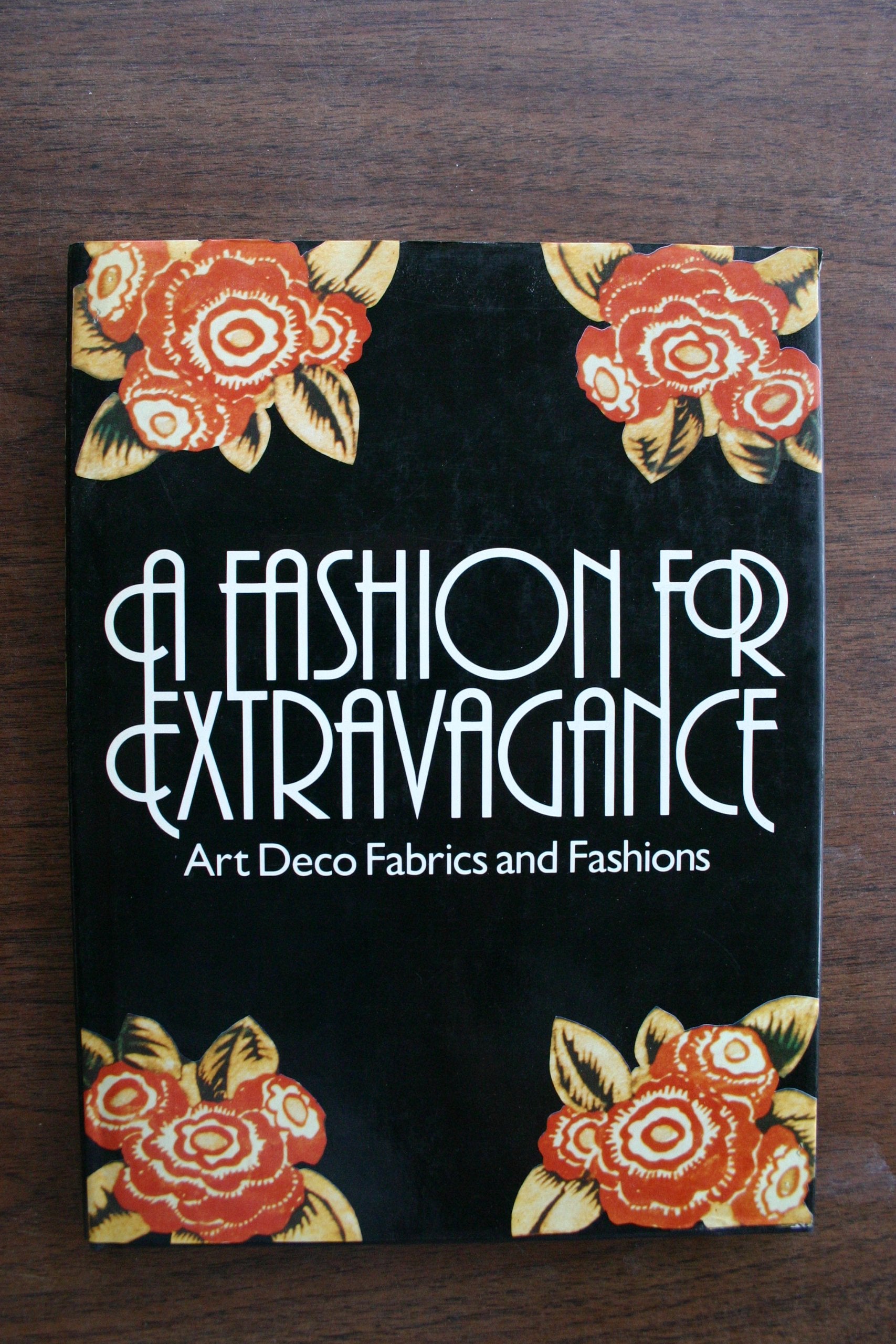 A Fashion for Extravagance,New