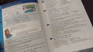 English Grammar in Use with Answers and CDROM: A SelfStudy Reference and Practice Book for Intermediate Learners of English,Used