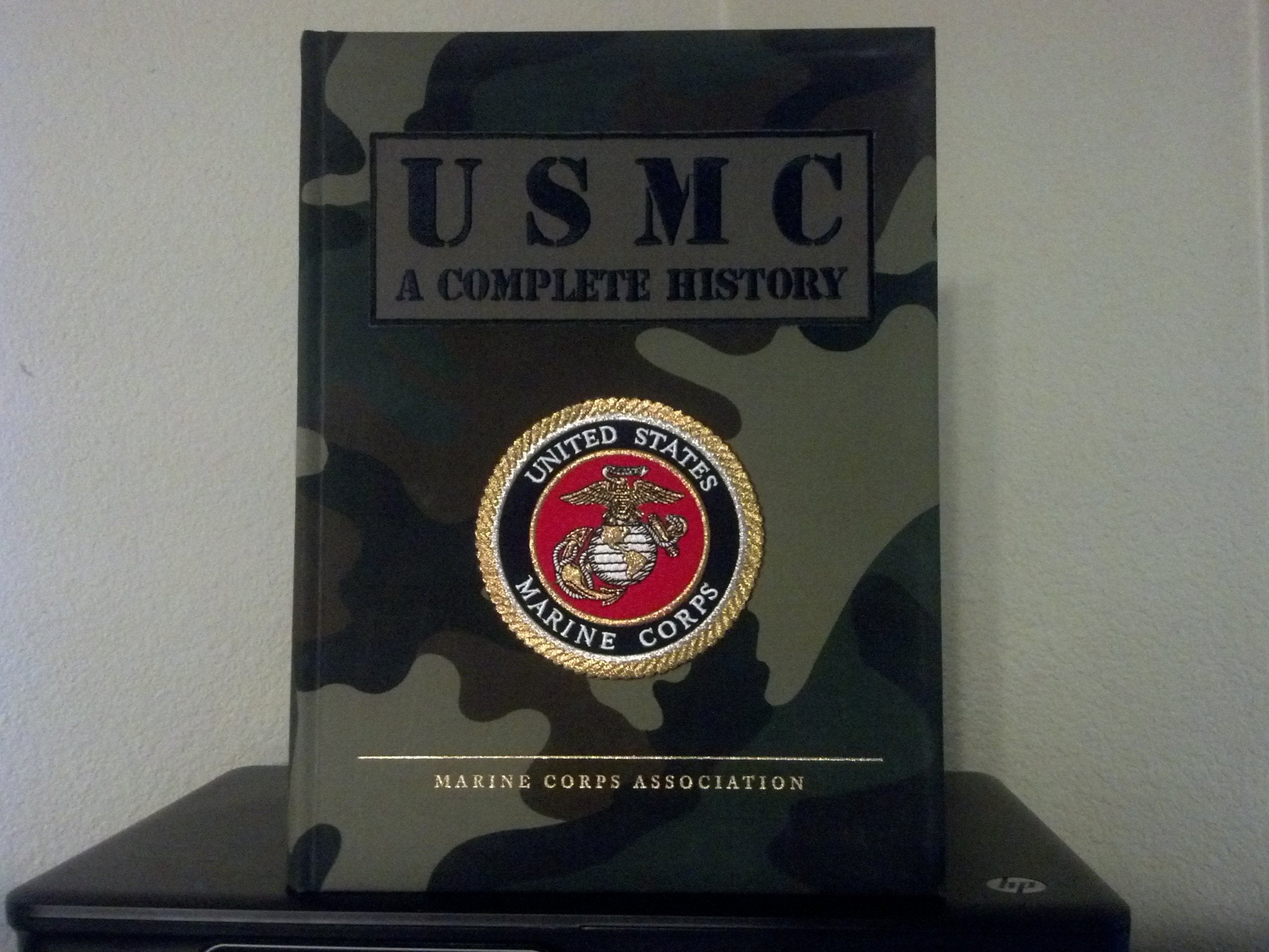 USMC: United States Marine Corps A Complete History,Used
