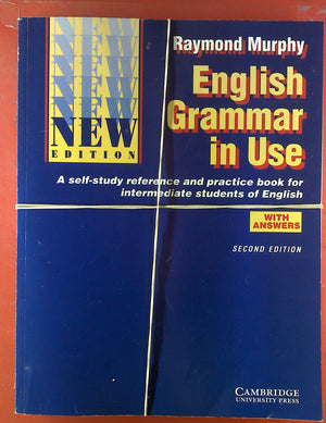 English Grammar in Use with Answers and CDROM: A SelfStudy Reference and Practice Book for Intermediate Students,Used