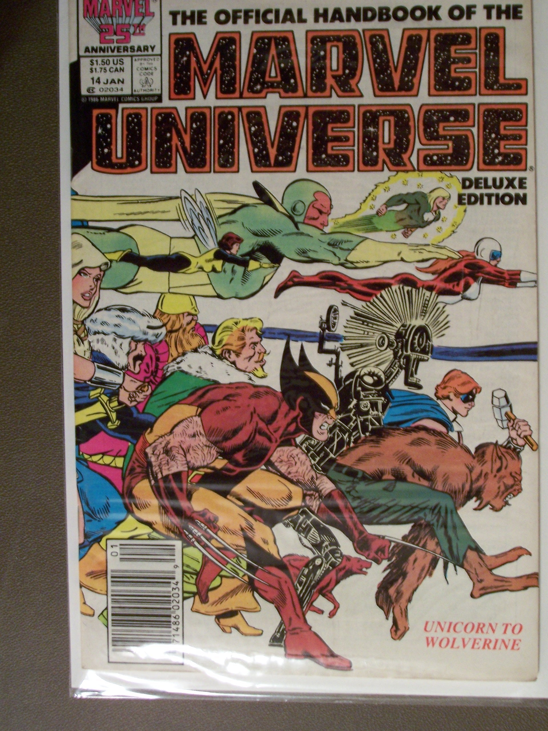 Essential Official Handbook of the Marvel Universe, Vol. 3, Deluxe Edition,Used