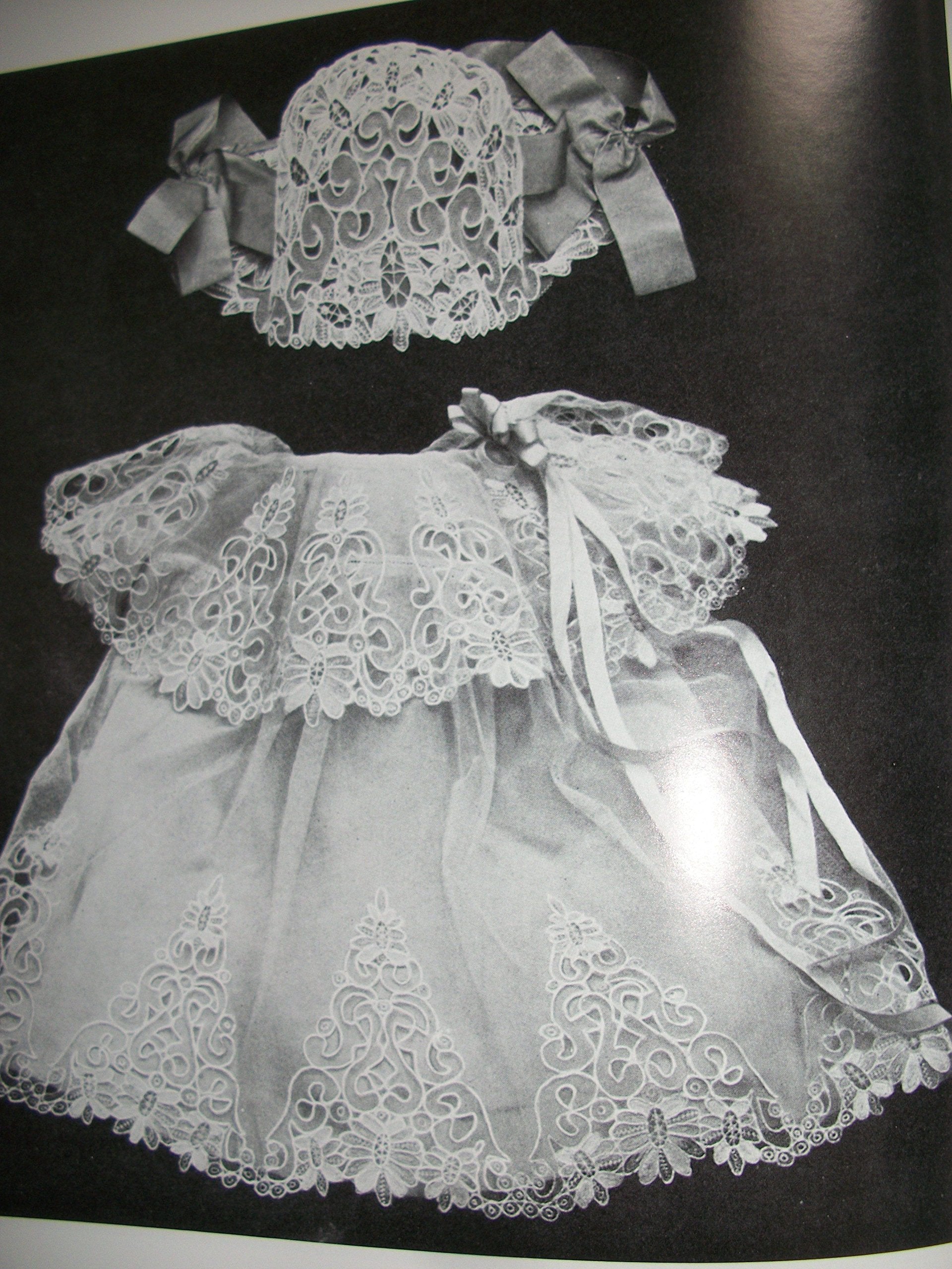 Singer Instructions For Art Embroidery And Lace Work,New