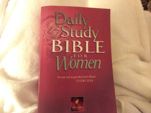 Daily Study Bible For Women (Daily Study Bible For Women)
