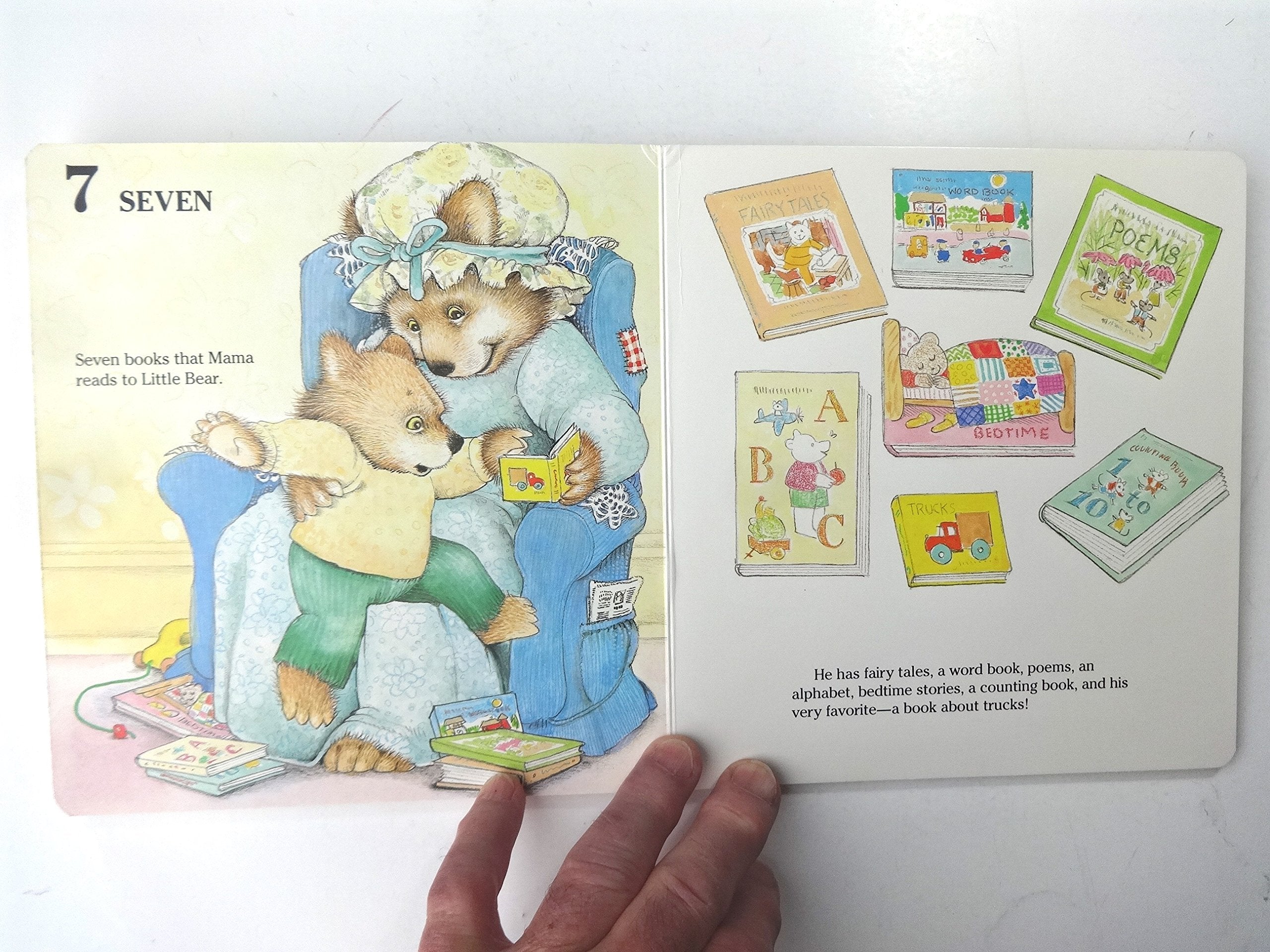 Little Bear Counts His Favorite Things (Golden Naptime Tale),Used