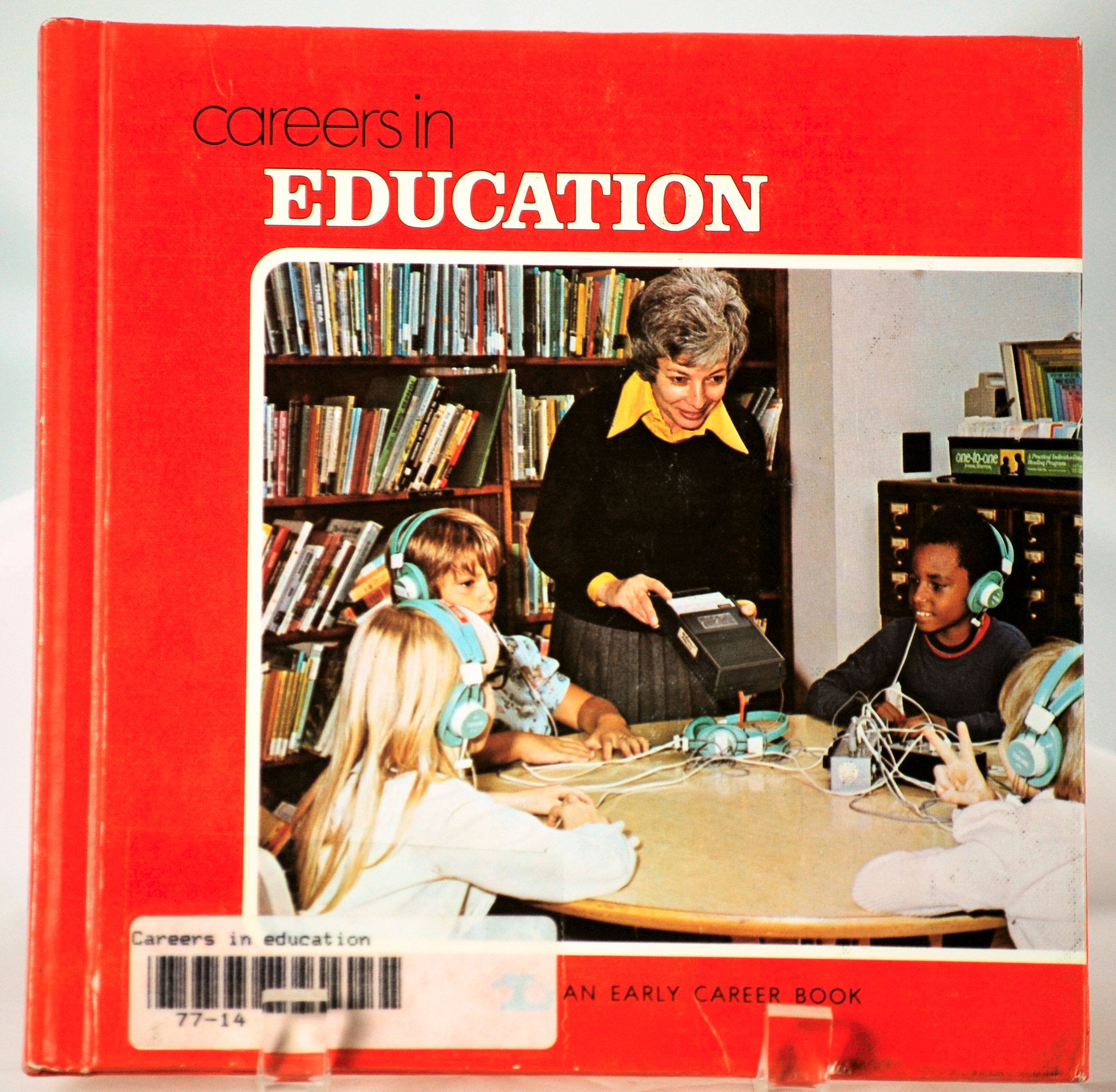 Careers in Education (An Early Career Book),Used