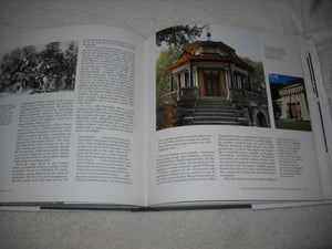 Nature Perfected: Gardens Through History:,Used