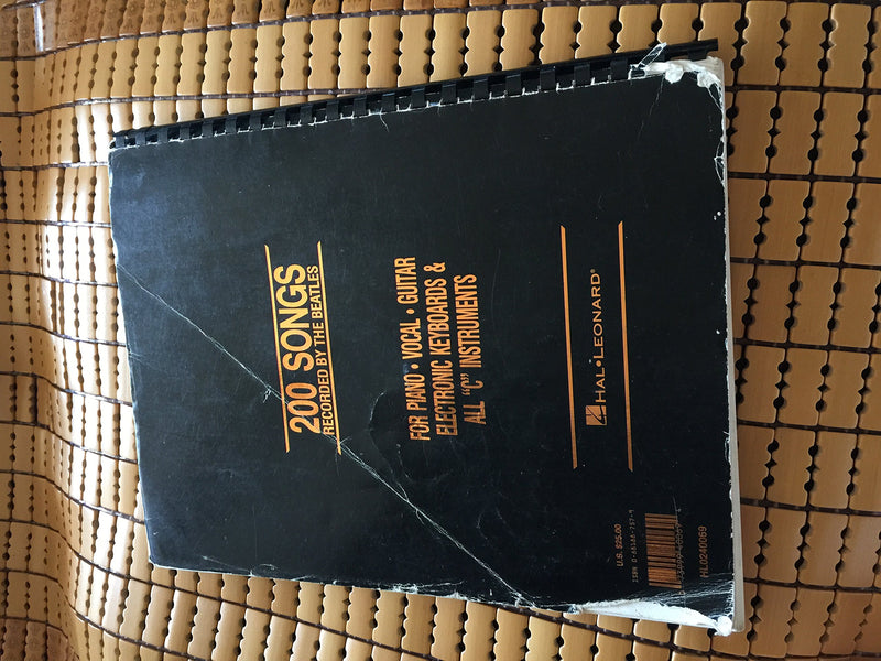 The Beatles Fake Book  C Edition for Piano, Guitar, and Vocal  200 Classic Beatles Songs with Chord Frames and Lyrics  Rock and,Used