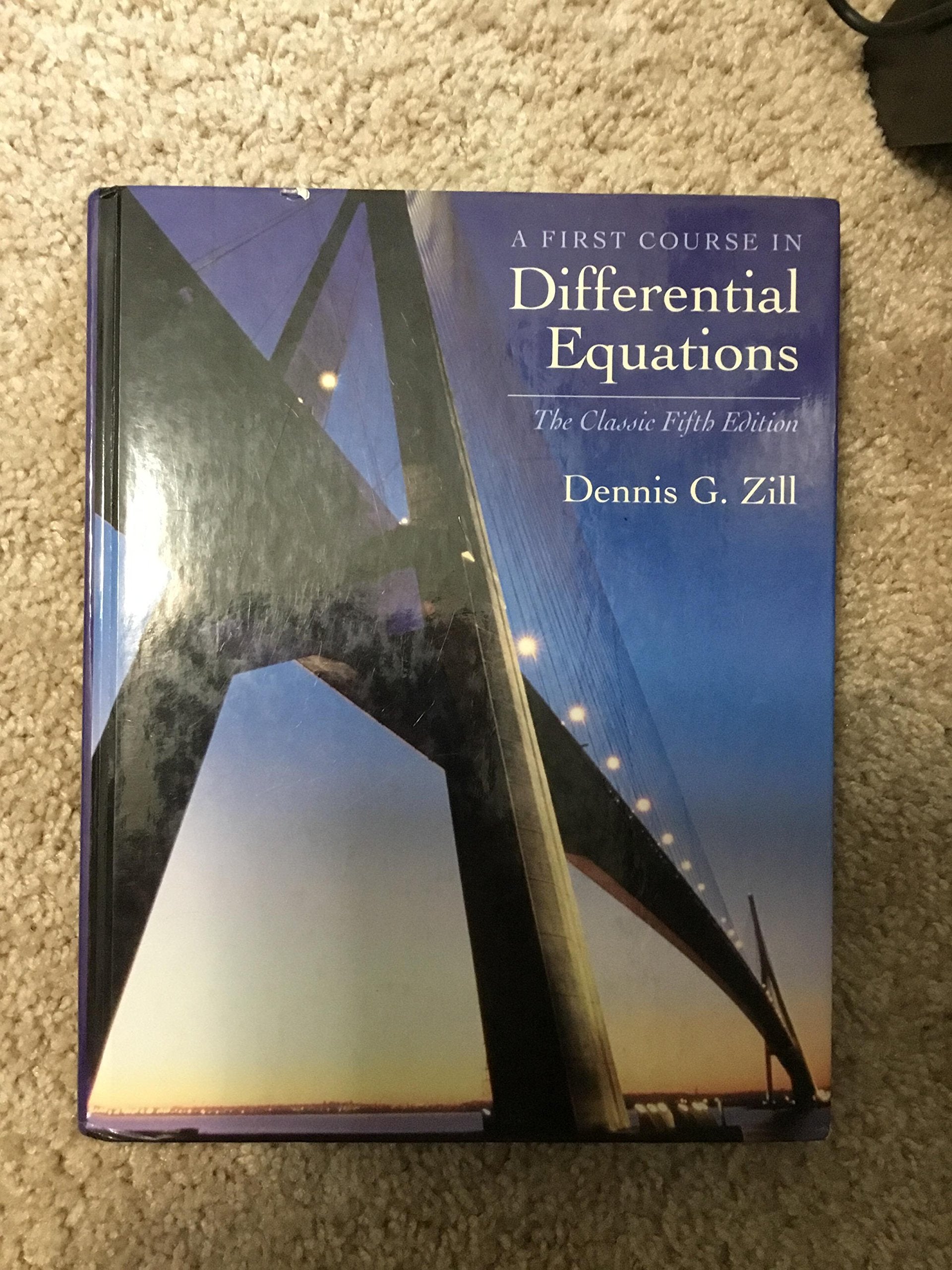 A First Course In Differential Equations: The Classic Fifth Edition (Classic Edition),New